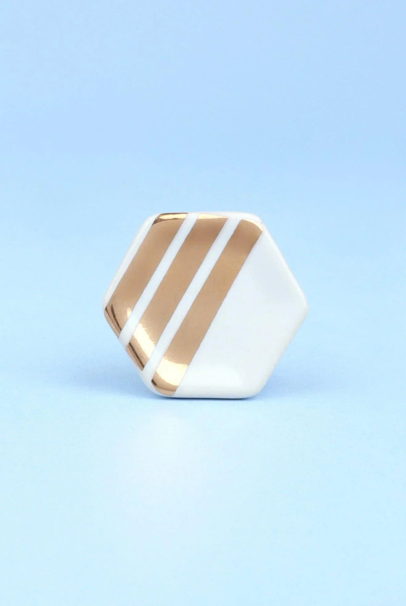 Alma Hive Golden Glow Ceramic Knob Hexagon & Striped Elegance - G Decor