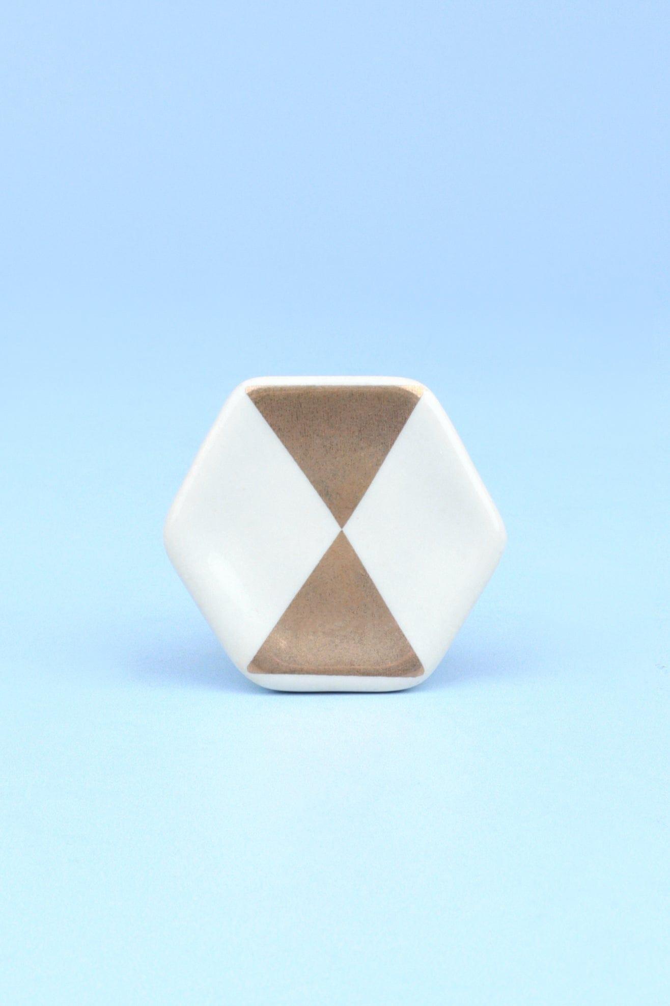 Alma Hive Golden Glow Ceramic Knob Hexagon & Striped Elegance - G Decor