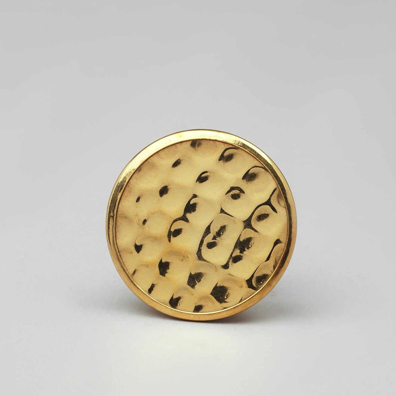 Antique Brass Honeywax Round Pull Knobs with Intricate Detailing - G Decor