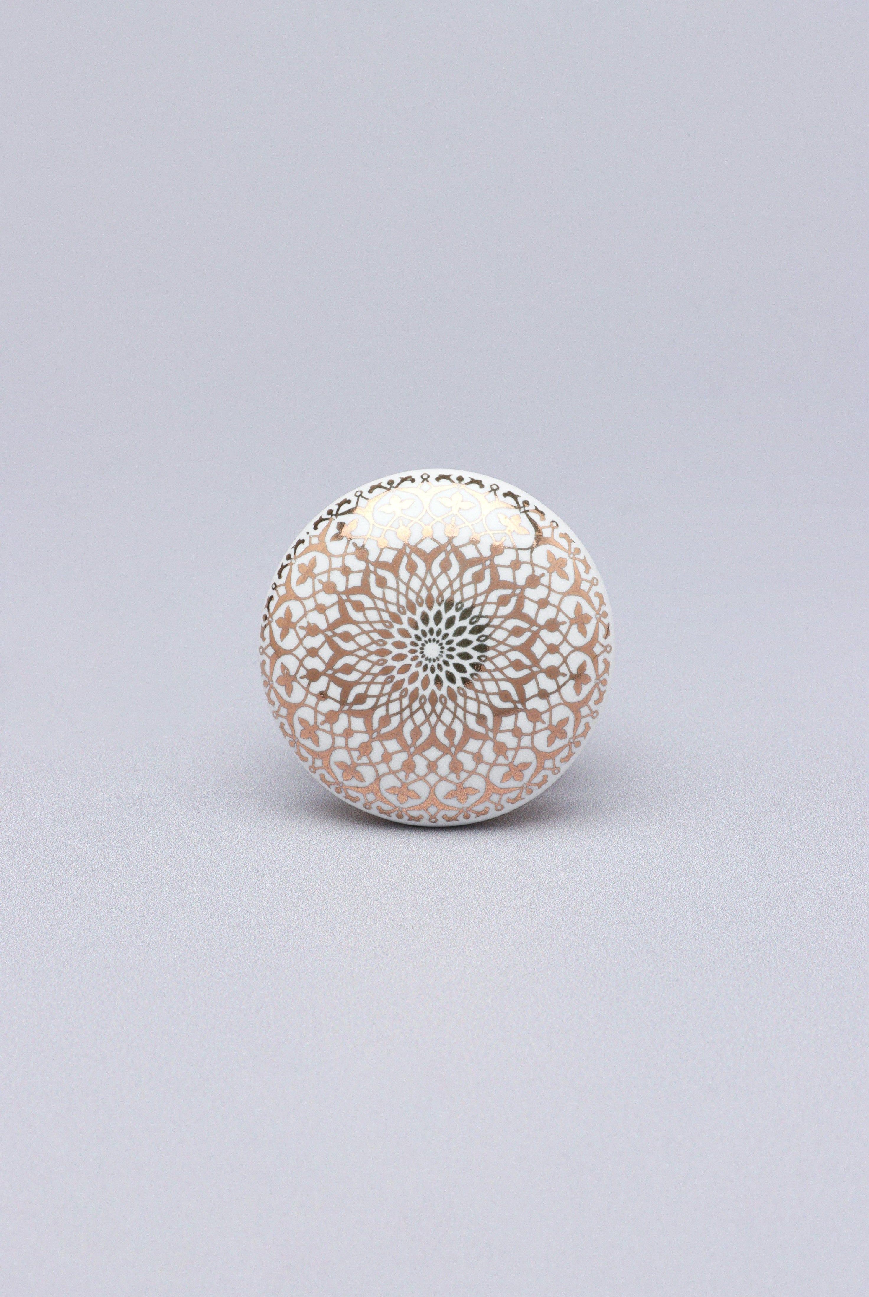 Aristocracy Gold Elegant Ceramic Door Knob - G Decor