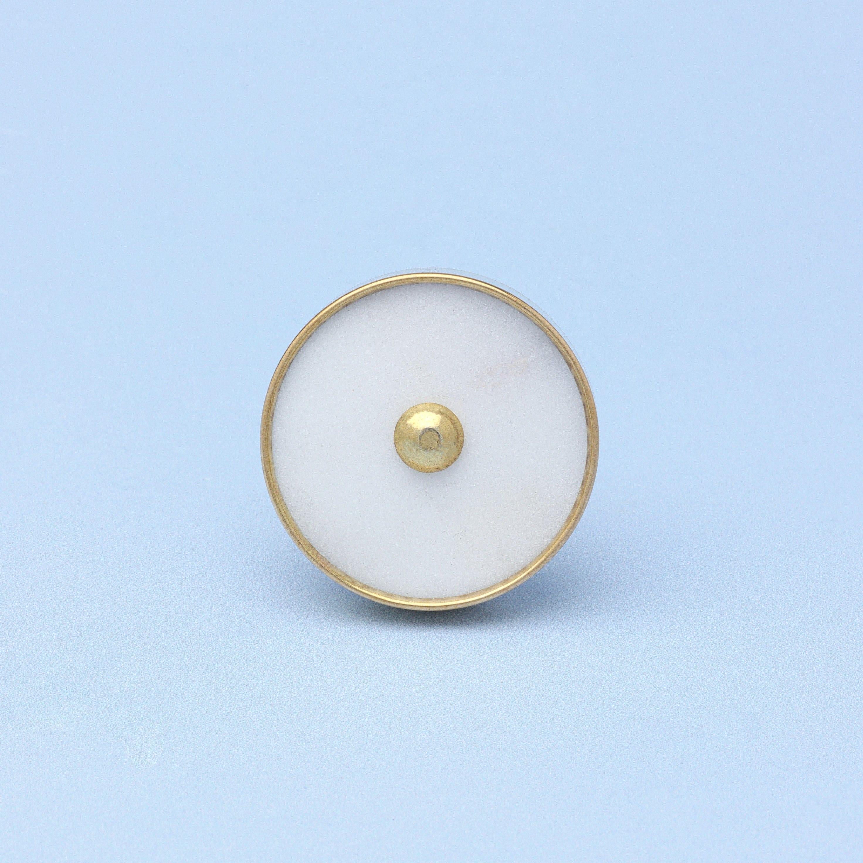 Attraente Brass Round Circular Detailed Pull Knob - G Decor