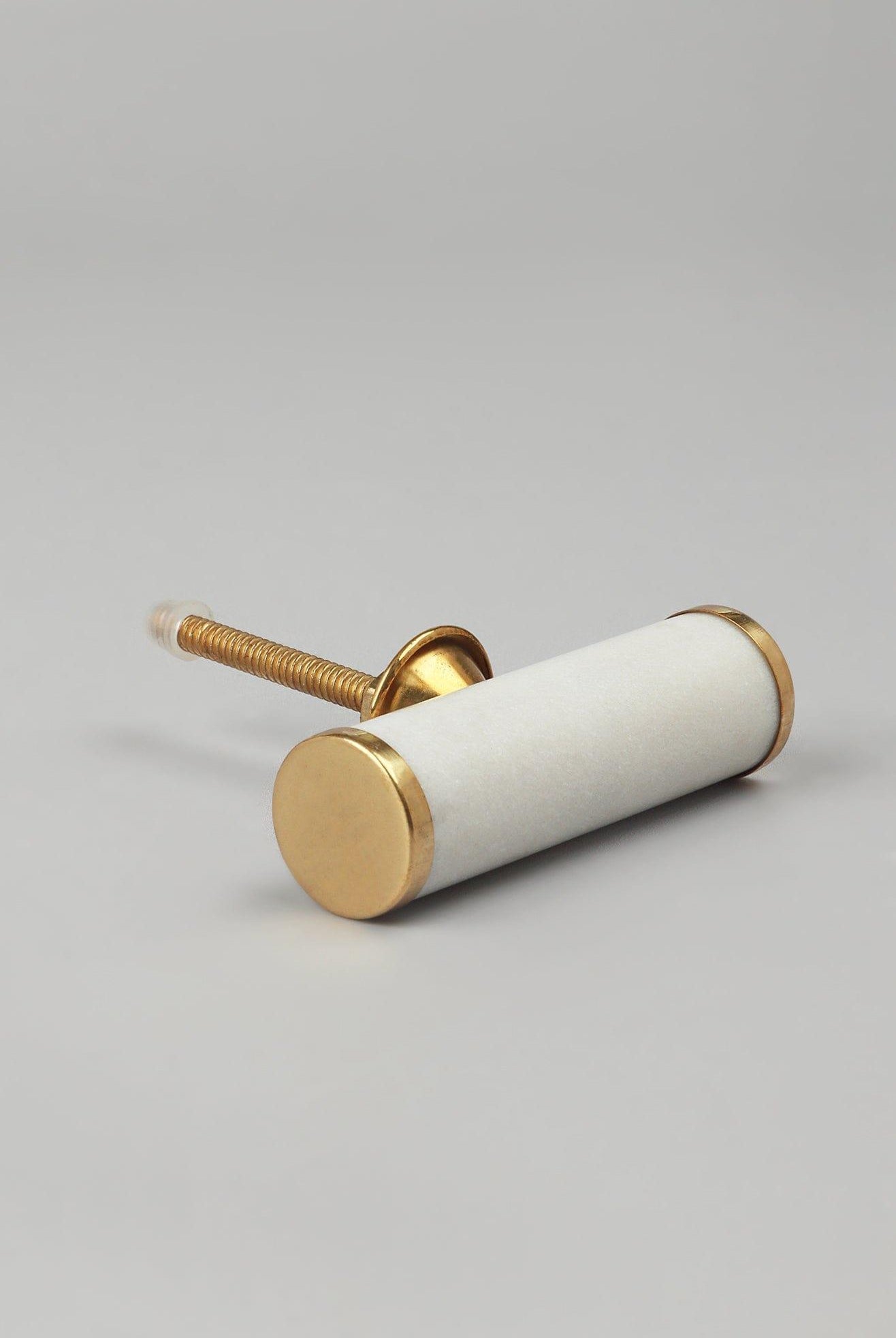 Bianca Estella Handcrafted Marble Hammered with Brass Pull Knob - G Decor