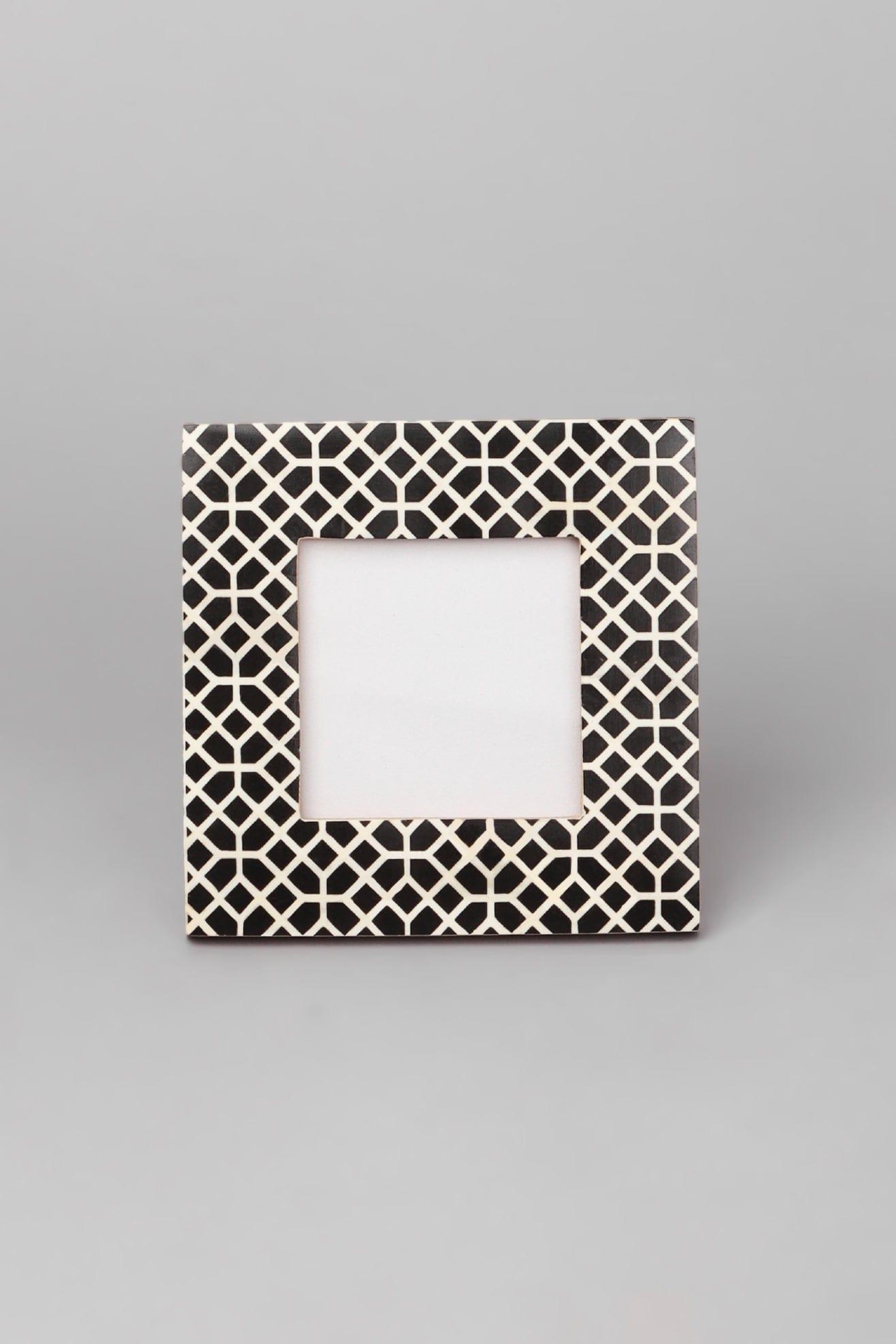 Black Lace Handcrafted Photo Frame Snake Skin Picture Display - G Decor