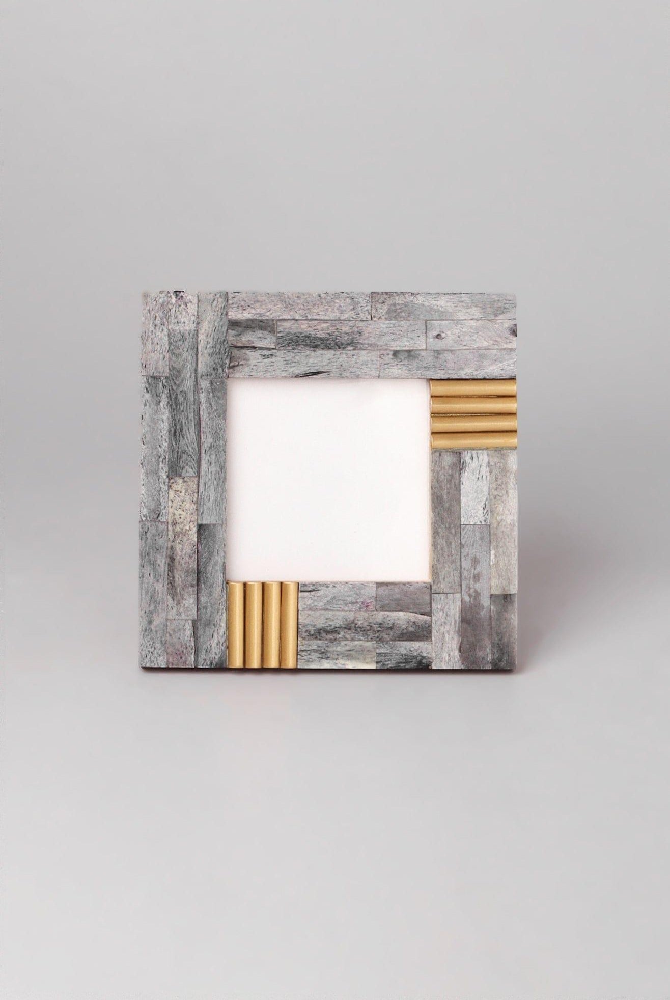 Cadre Doré Handcrafted Horn Bone & Brass Photo Frame Gray Picture Display - G Decor