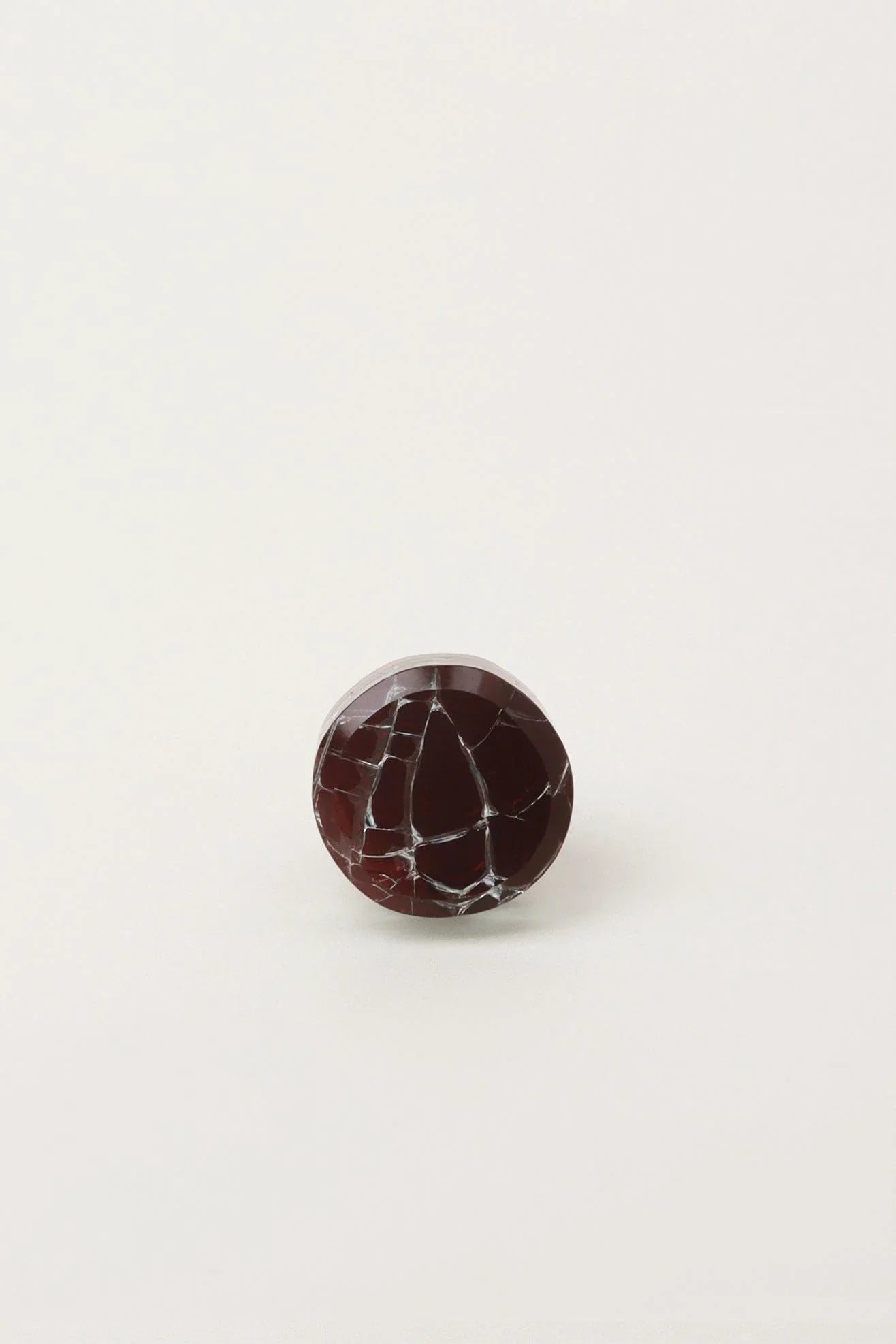 Cascadia Aurora Crystal Crackle Cabinet Knob in Shades — view 5, G Decor
