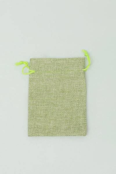 G Decor Gift Bags Green Christmas Festive Jute Drawstring Craft Advent Calendar Linen Reusable Bags with Wood Pendants