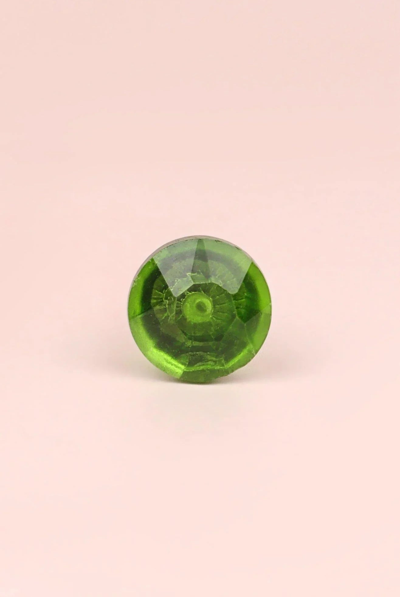 crystal-handcrafted-coloured-faceted-glass-cupboard-door-knob-handle-22mm-g-decor-94152 - G Decor