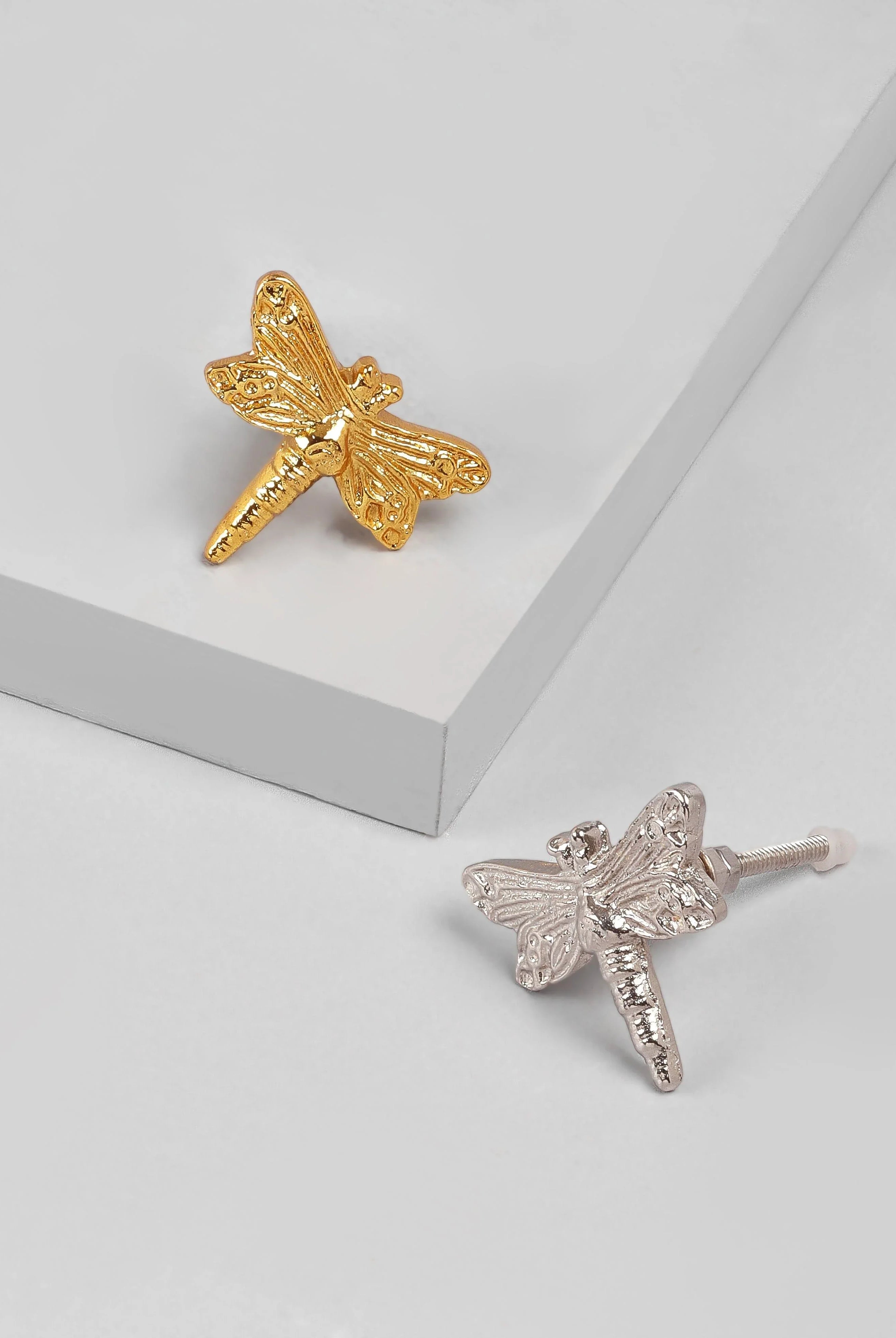 Designer Handcrafted Dancing Wings Dragonfly Cupboard & Drawer Handle - G Decor