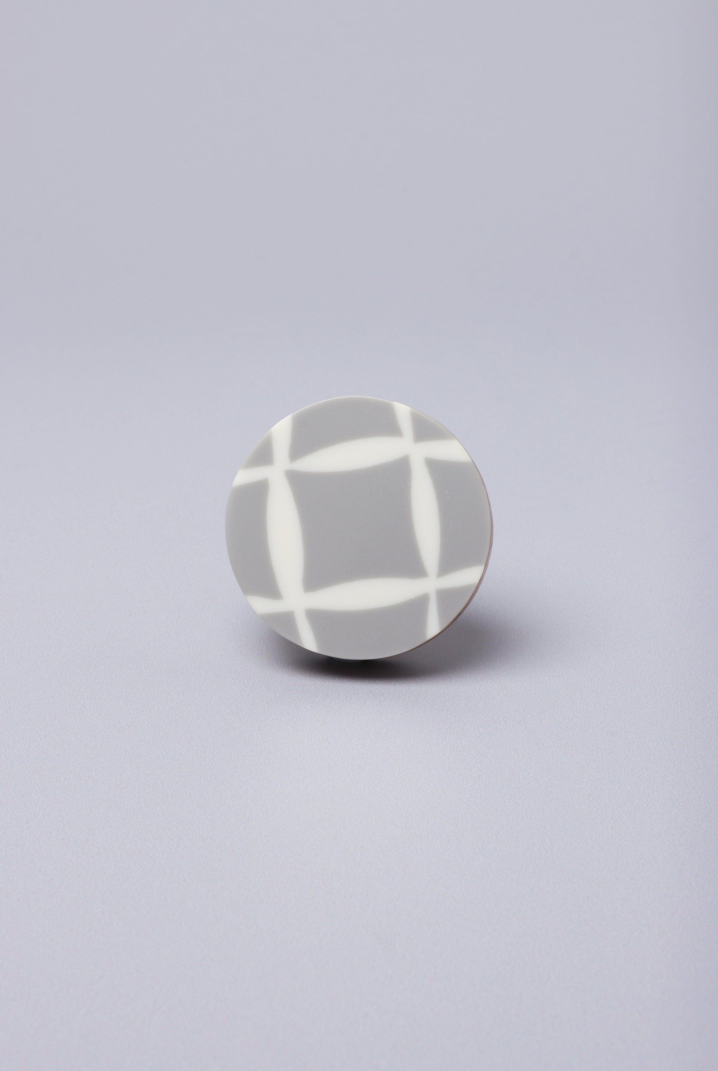 Dizzy Mosaic Grid Pattern Delights Handle Door Knob - G Decor