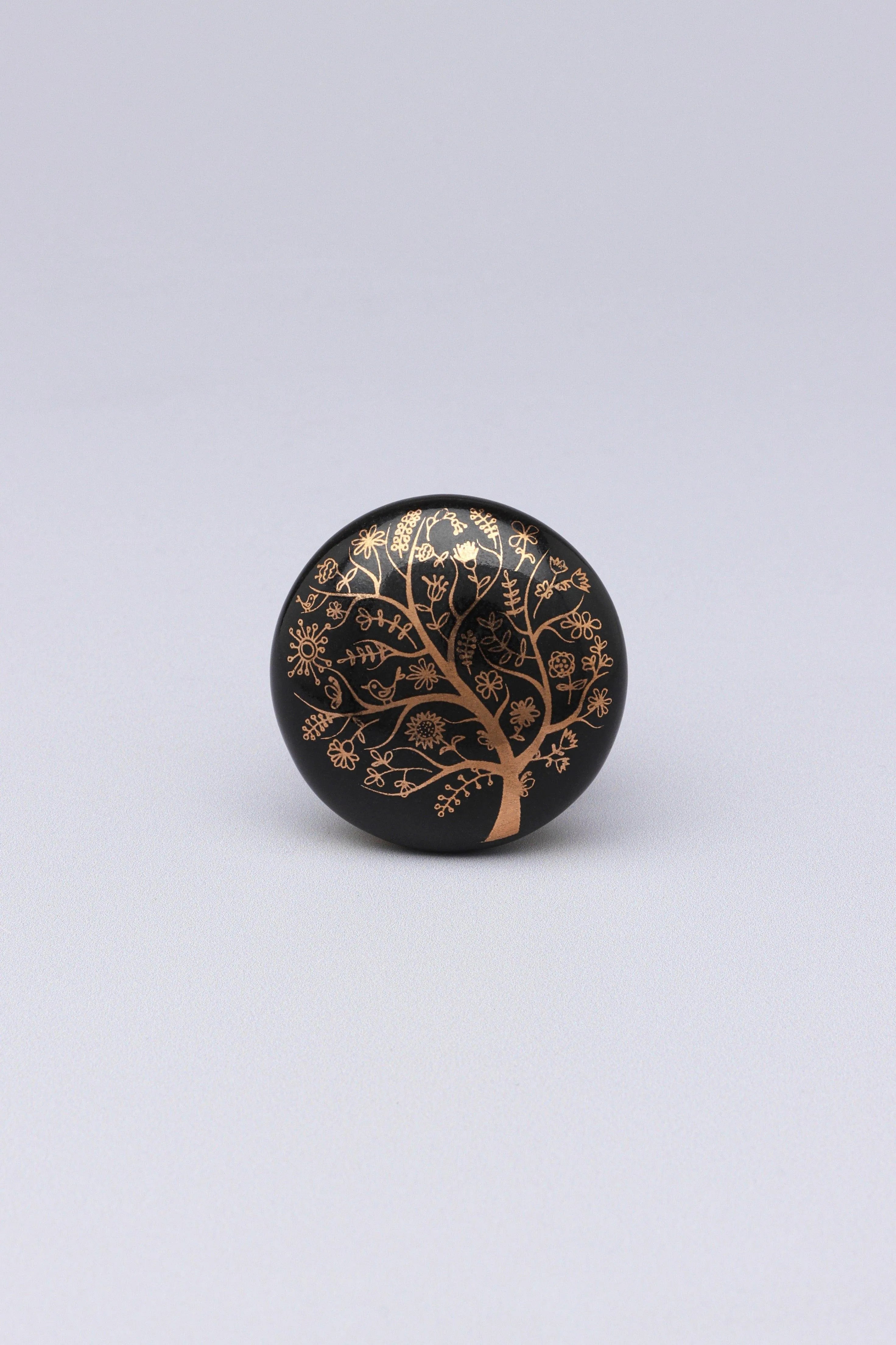 Eternal Bloom Black & Gold Ceramic Knob Tree of Life Collection - G Decor