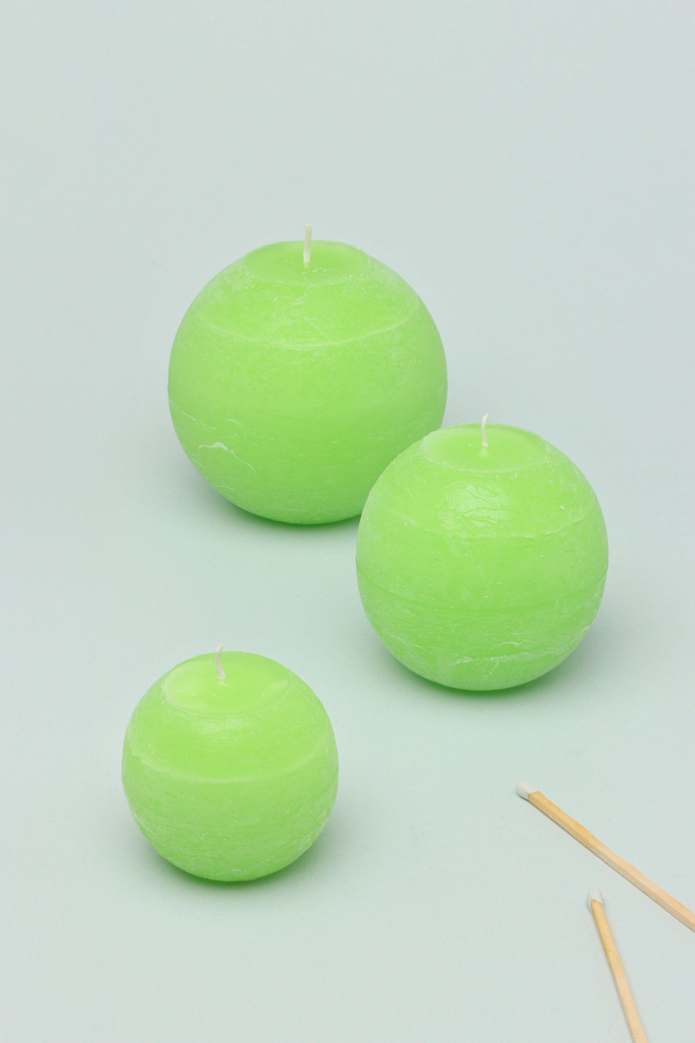 G Decor Candles & Candle Holders Set of Three Georgia Lime Green Ombre Sphere Ball Candles