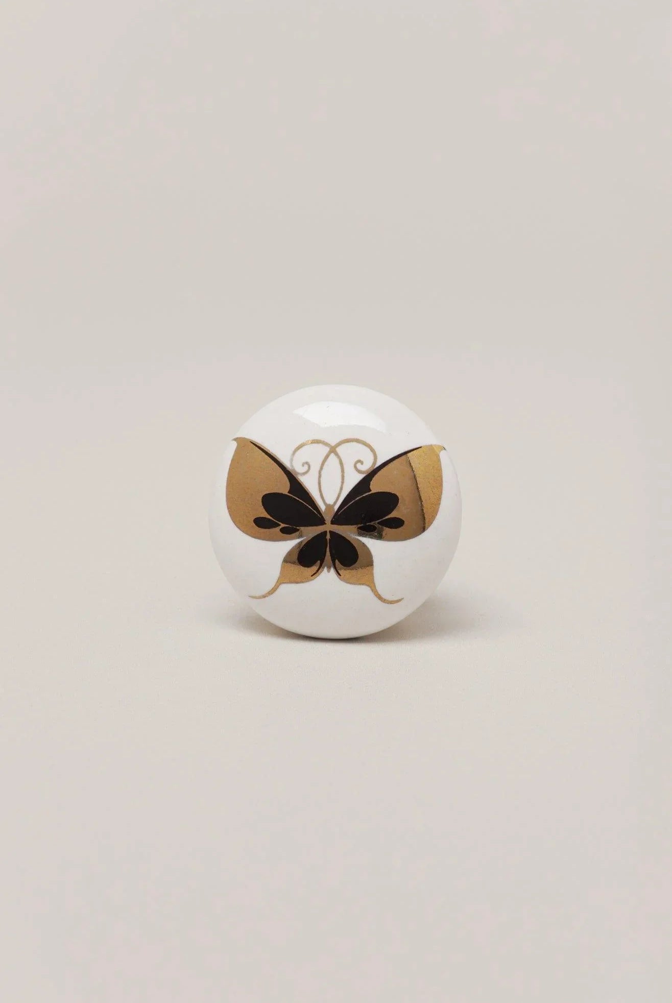 Handcrafted Golden Butterfly Radiant Ceramic Door Knob - G Decor