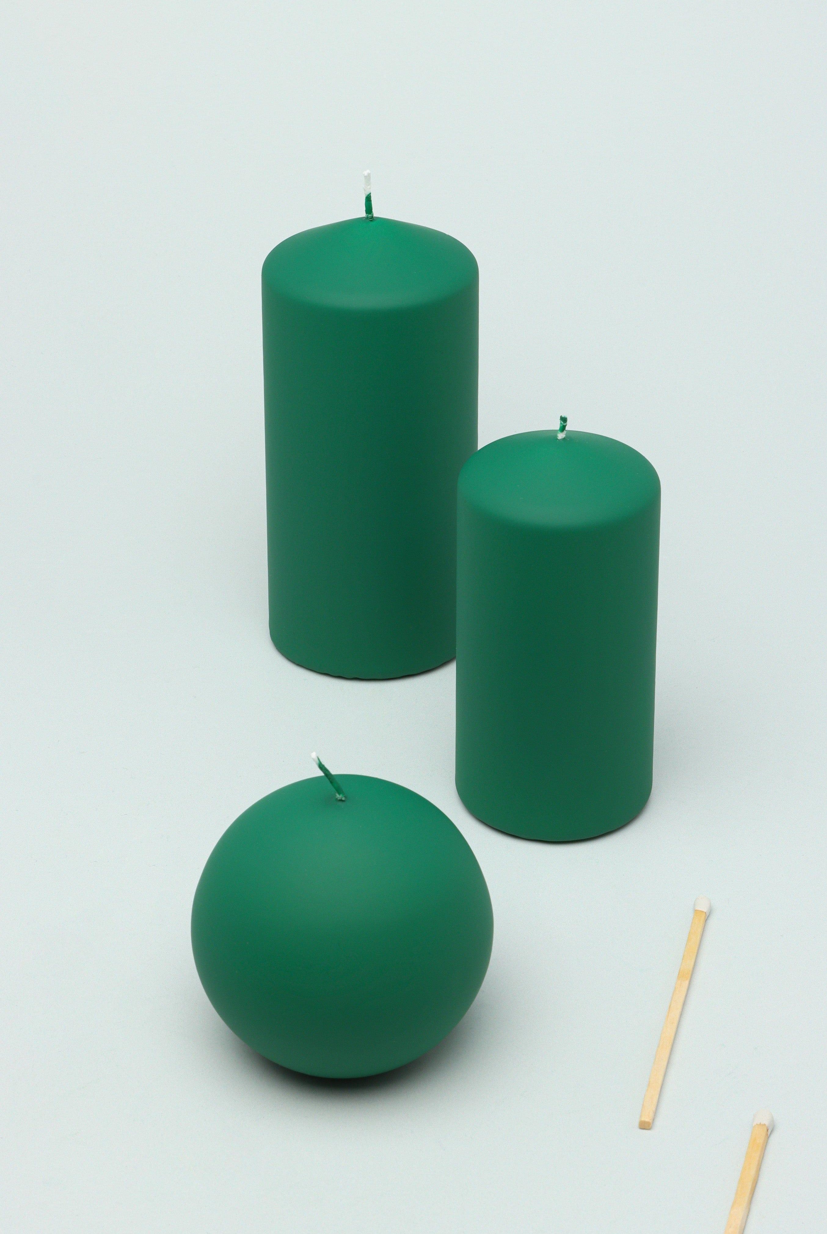 Henry Velvet Matt Soft Touch Smooth Emerald Green Pillar Candle - G Decor