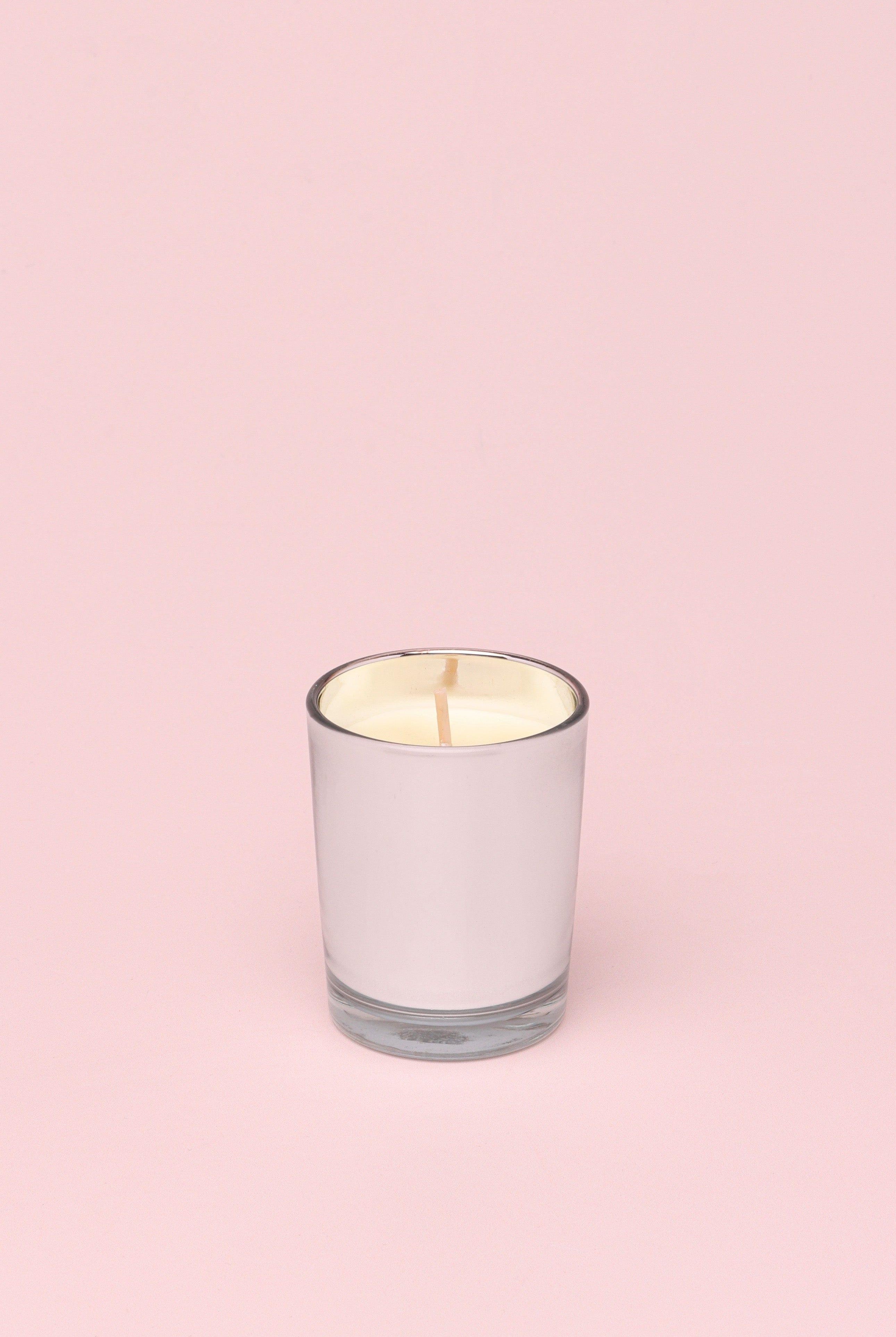 Love Slurry Cake Set of 4 Scented Soy Wax Candles in Gift Box, Almond, Oat & Blossom Fragrances - G Decor