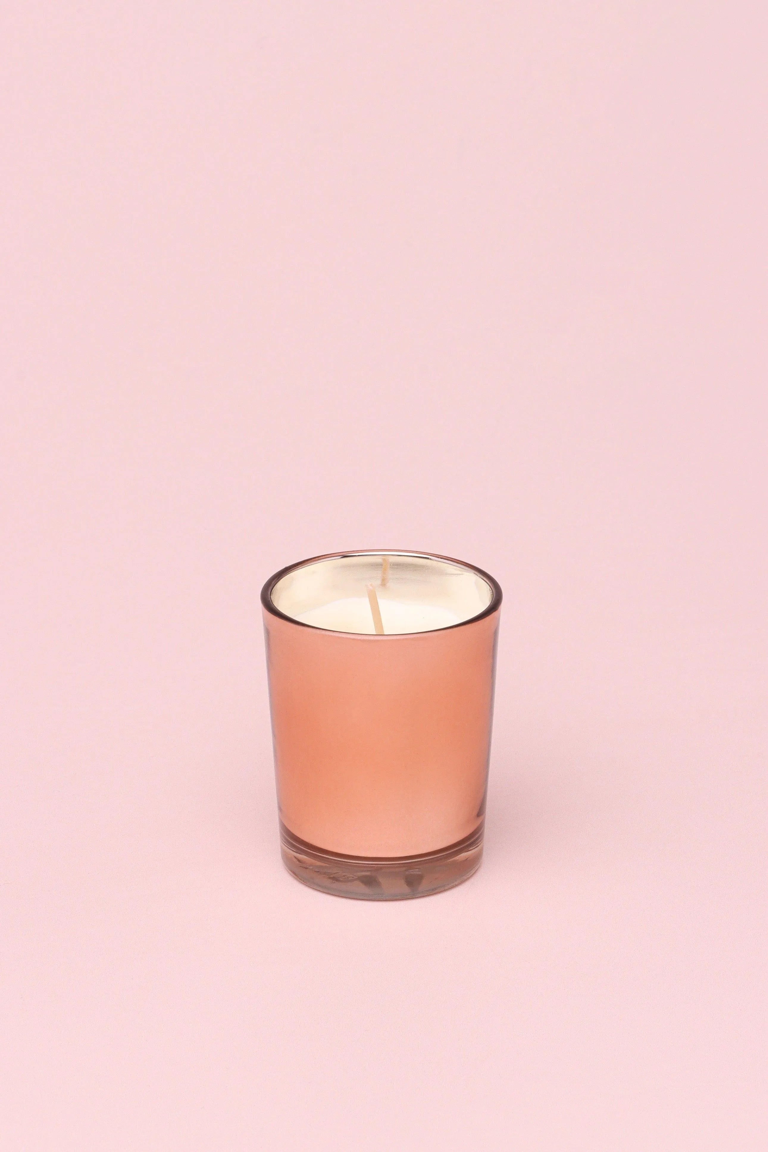 love-slurry-cake-set-of-4-scented-soy-wax-candles-in-gift-box-almond-oat-and-blossom-fragrances-g-decor-87246 - G Decor