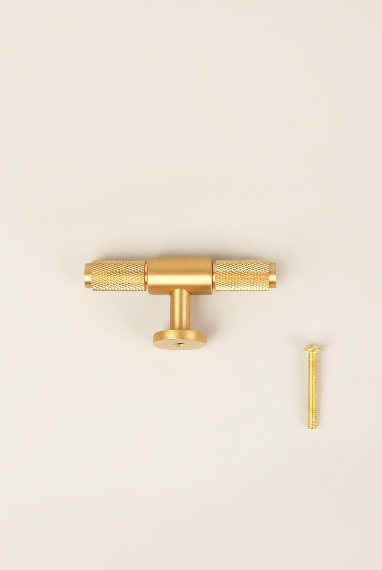Mayfair Knurled Solid Brass Knurled Single T Bar Handle - G Decor