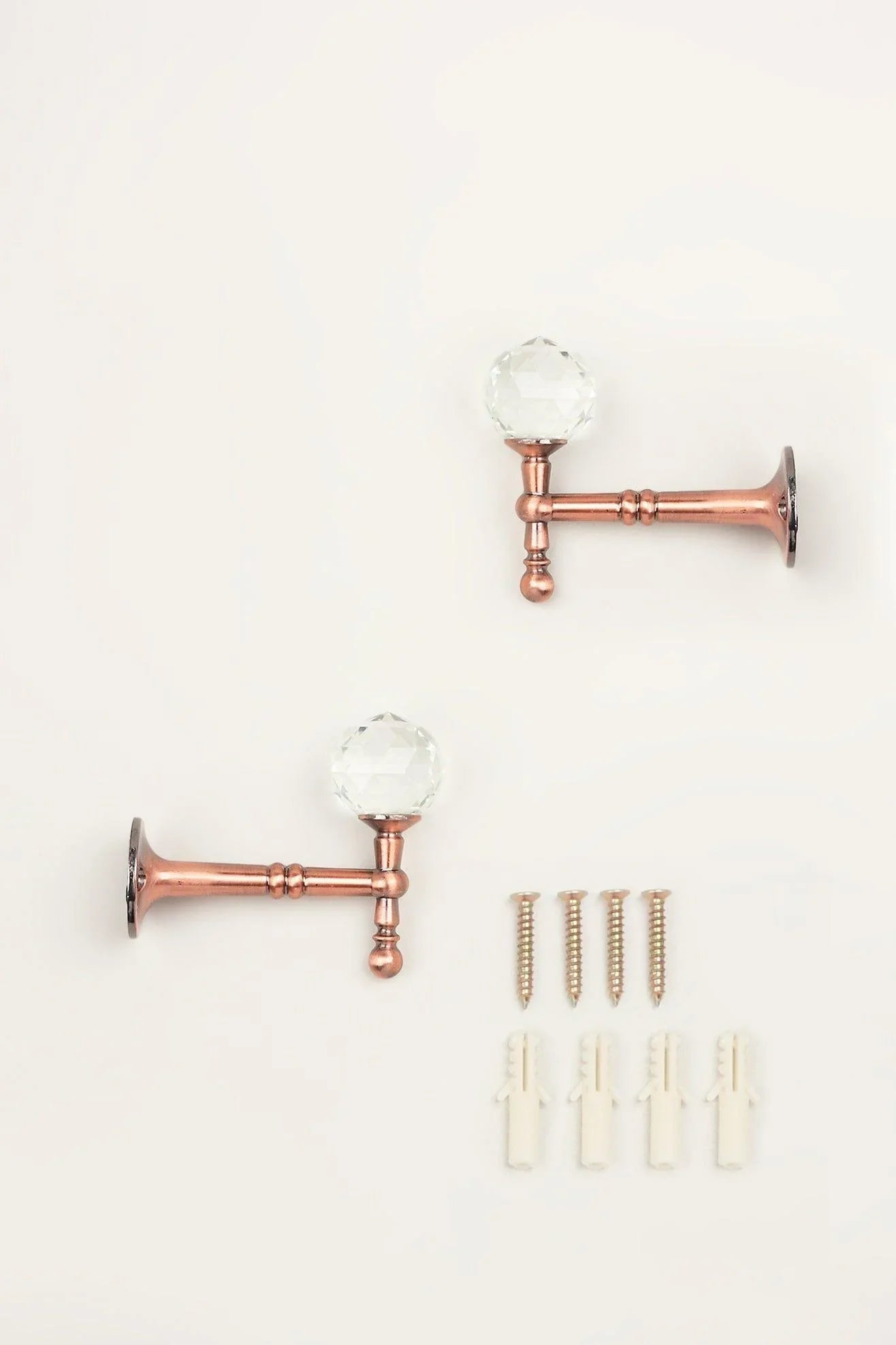 pack-of-2-faceted-crystal-curtain-holdbacks-bronze-finish-g-decor-17933 - G Decor