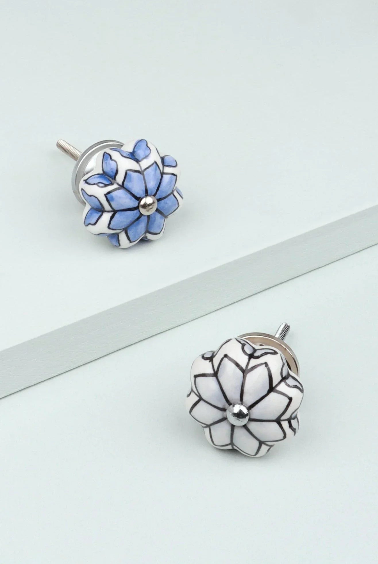 Porcelain Petal Leaves Handpainted Ceramic Door Knob - G Decor