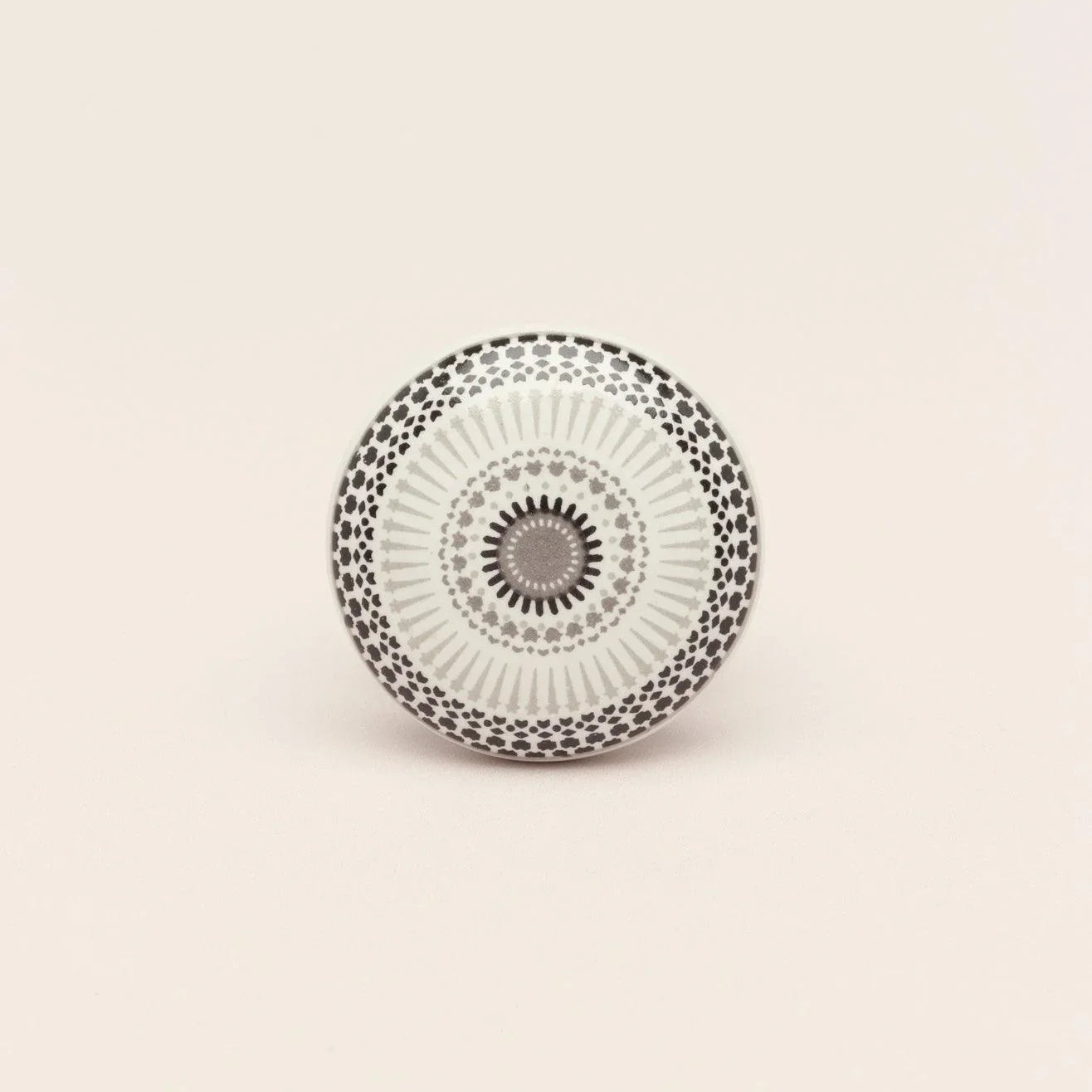 Positive Energy Radiance Handcrafted Patterned Cupboard Ceramic Door Knob - G Decor