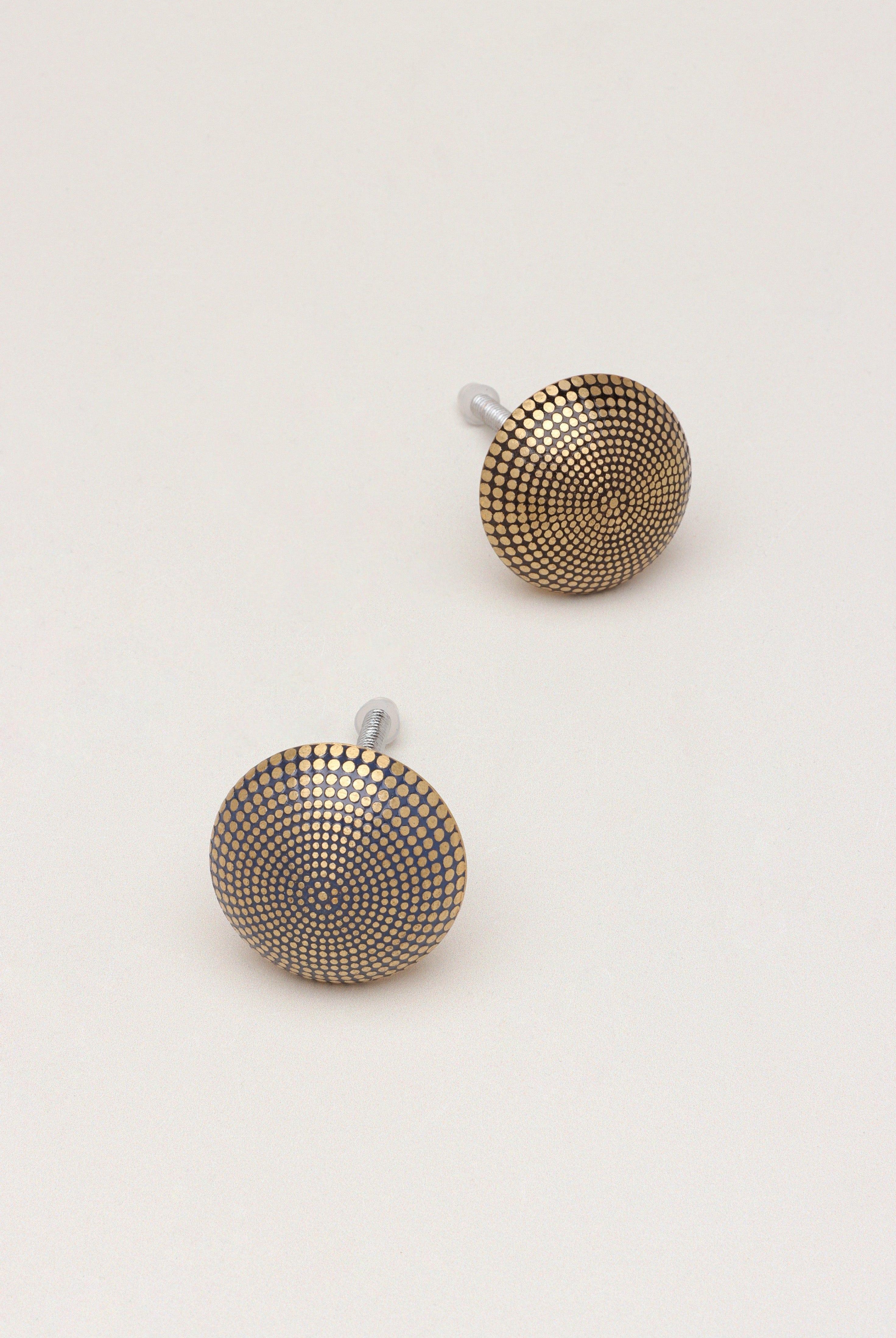 Renaissance Soleil Brass Spotted Door Knob Cupboard Drawer - G Decor