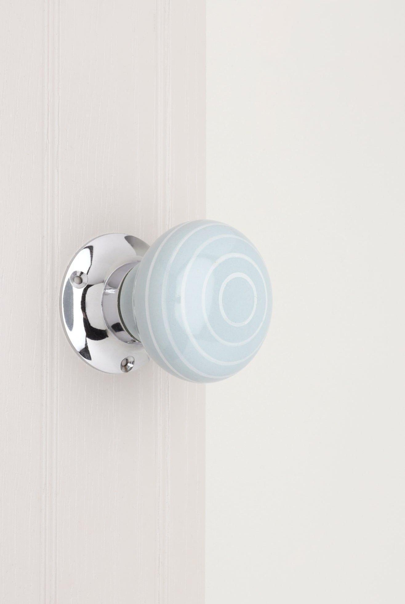 Ringbourne Handcrafted & Hand-Painted Grey Ceramic Mortice Door Handles with White Stripe Rings – Internal Turning Knobs for Bedroom, Kitchen & Interior Doors with Chrome Base - G Decor