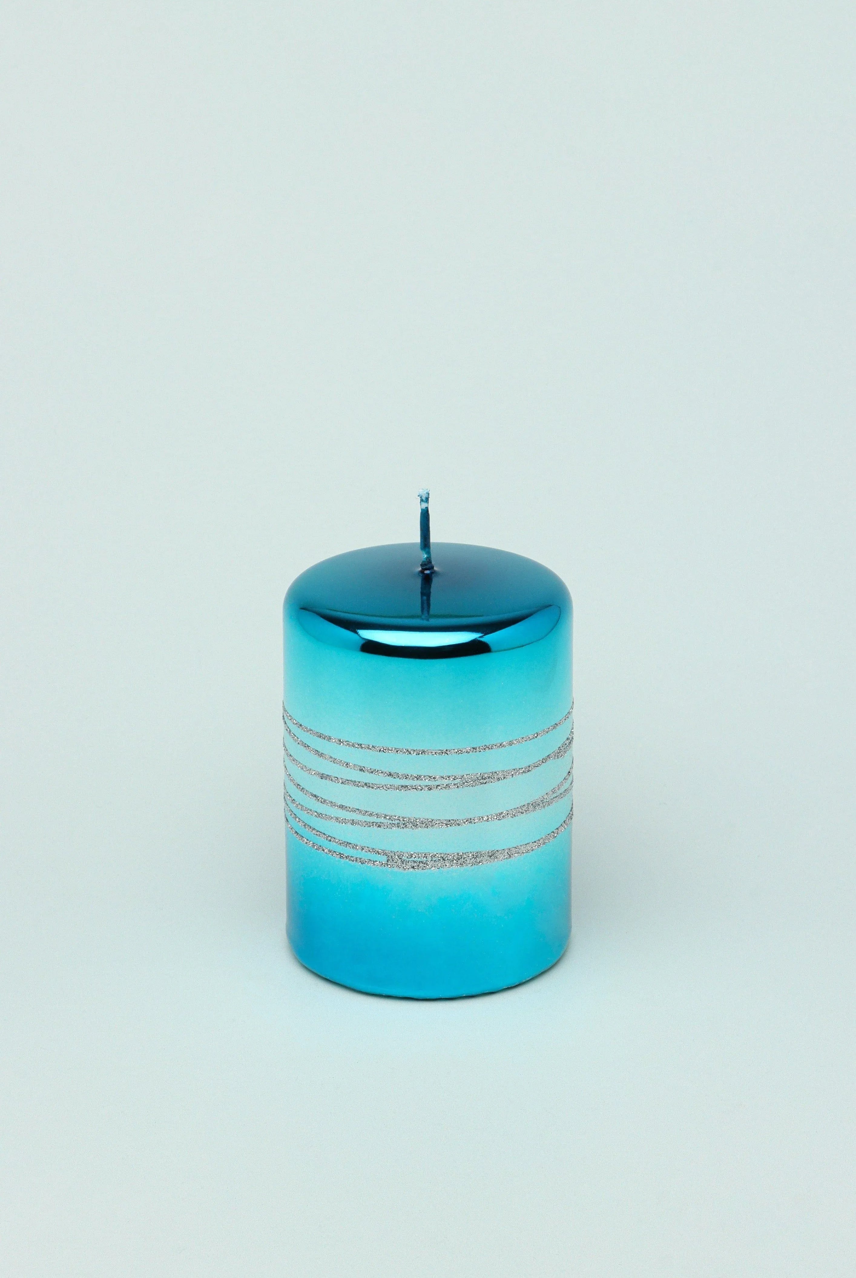 Roselane Mirror Glass Effect Limited Edition Hand-Finished Silver Stripe Glitter Pillar Candle – Oceanic Blue - G Decor