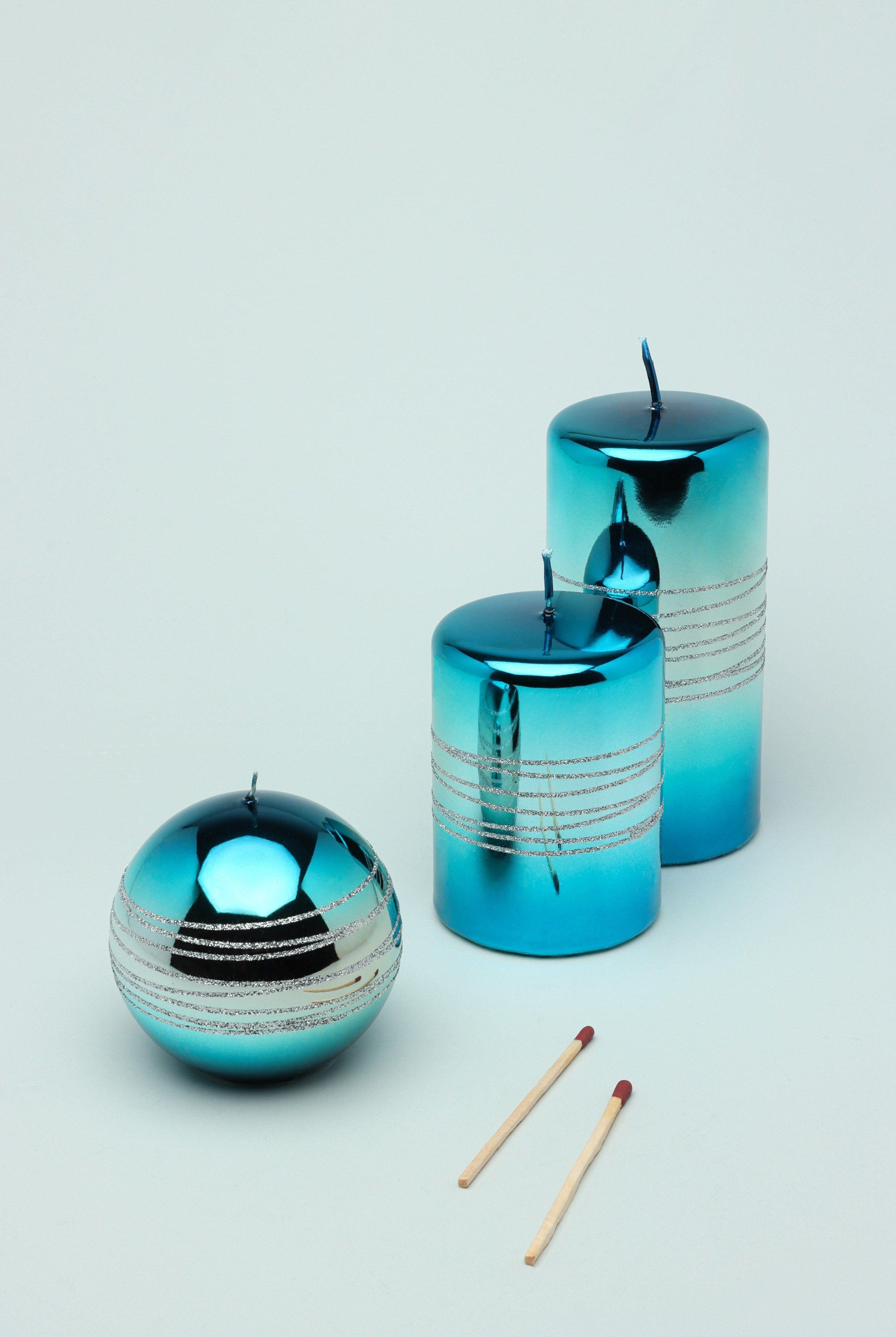 Roselane Mirror Glass Effect Limited Edition Hand-Finished Silver Stripe Glitter Pillar Candle – Oceanic Blue - G Decor