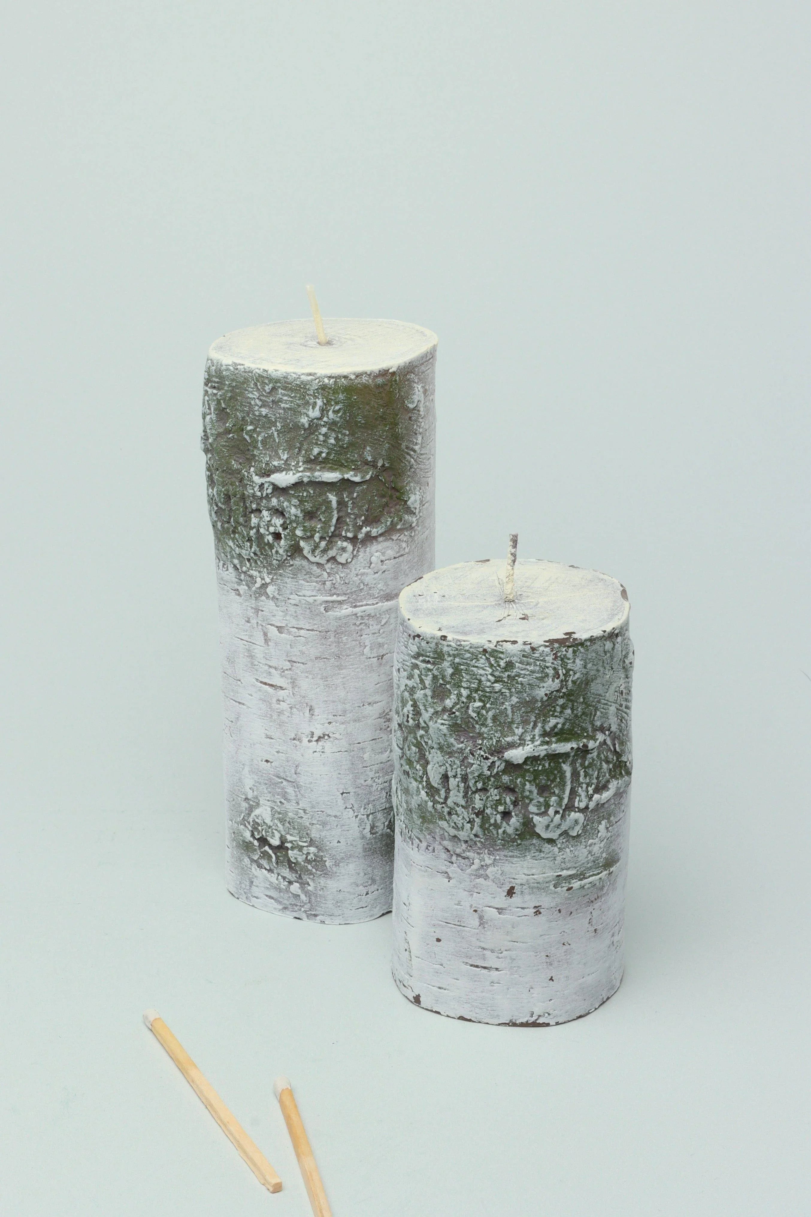 scandinavian-hand-finished-birch-tree-pillar-candle-rustic-woodland-nordic-minimalist-decor-g-decor-88737 - G Decor