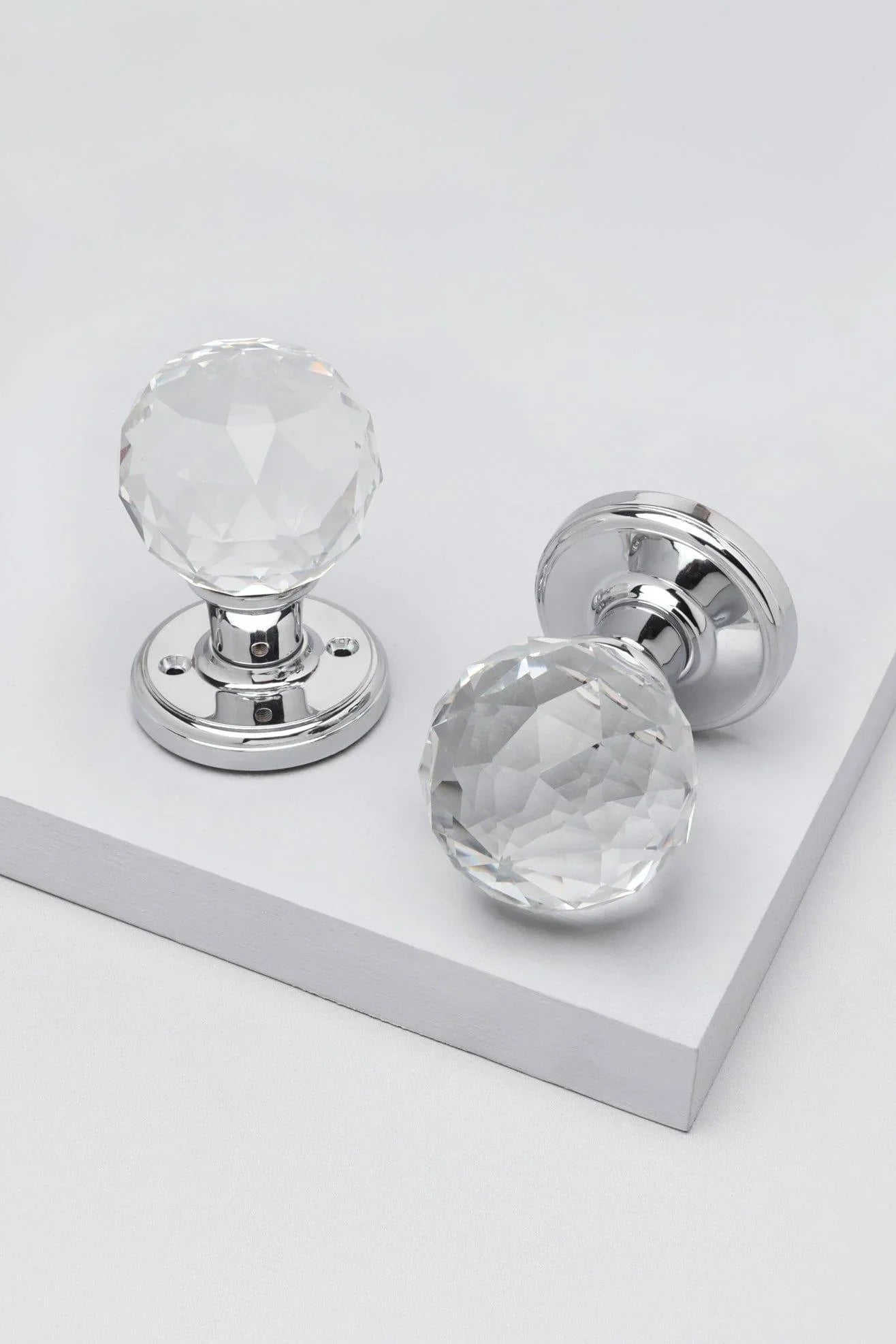 Set of Solid Crystal Round Clear Glass Knobs – Internal Mortice Door Handles with Turning Mechanism, Suitable for Bedroom, Entry & Room Doors, with Chrome Base - G Decor