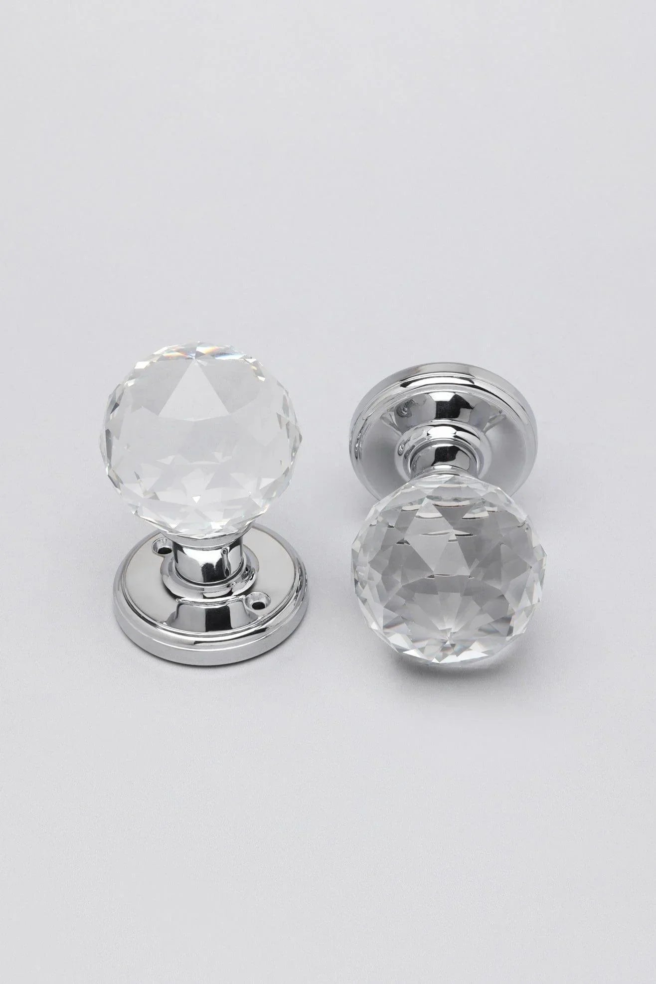 Set of Solid Crystal Round Clear Glass Knobs – Internal Mortice Door Handles with Turning Mechanism, Suitable for Bedroom, Entry & Room Doors, with Chrome Base - G Decor