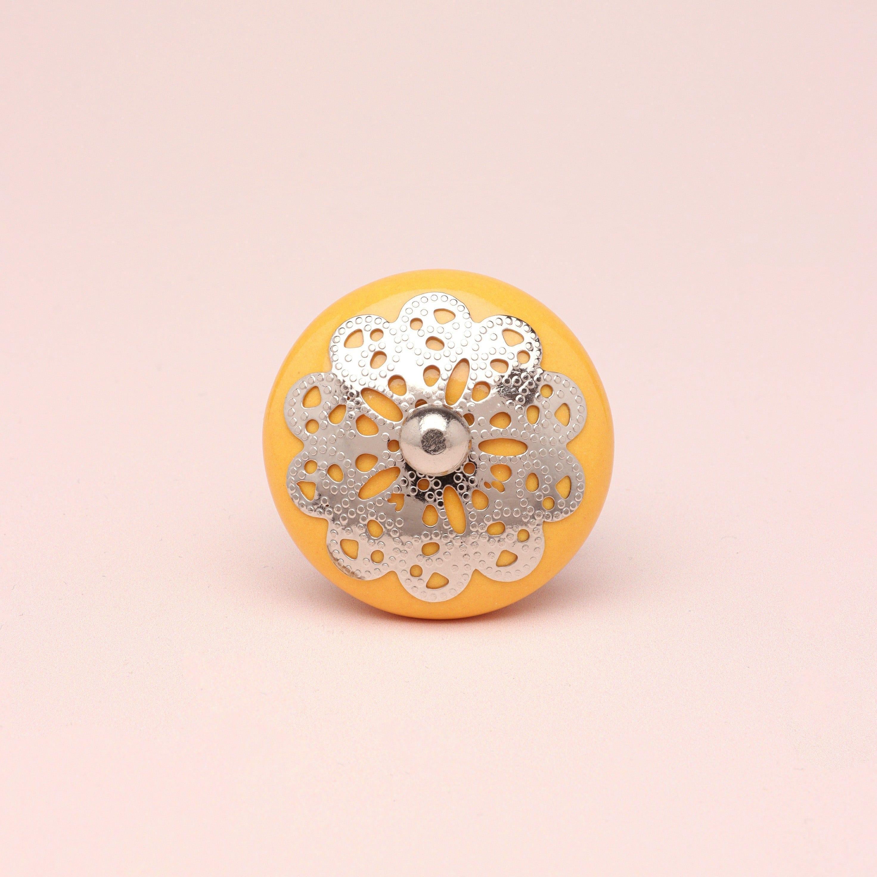 Silver Applique IV Ceramic Door Knob In Pastel Cupboard Drawer Pull Door Handles - G Decor