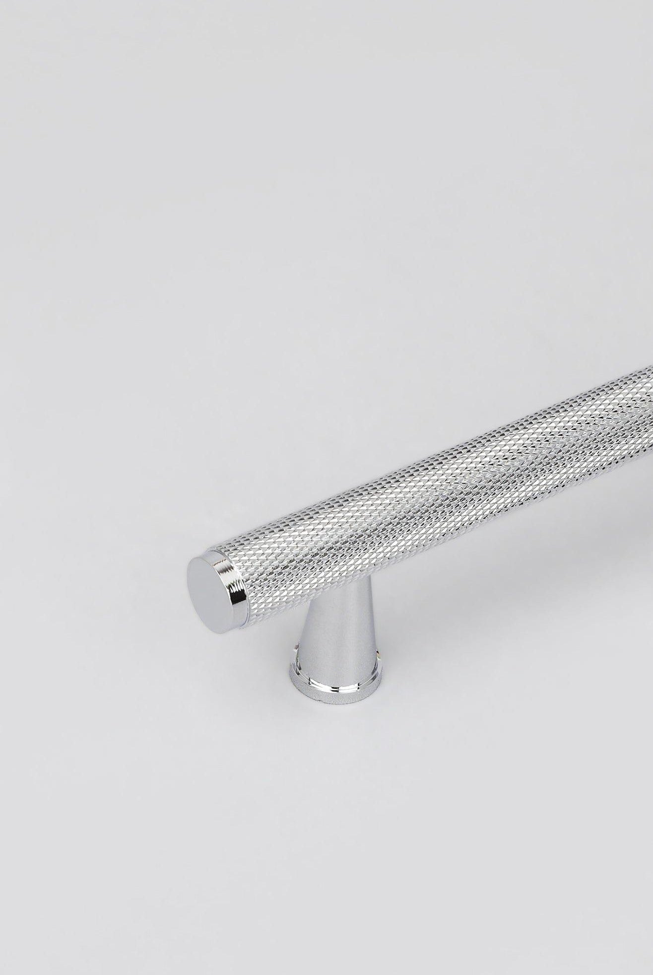 Solid Chrome Matt Knurled T Bar Kitchen Silver Cupboard Handles - G Decor