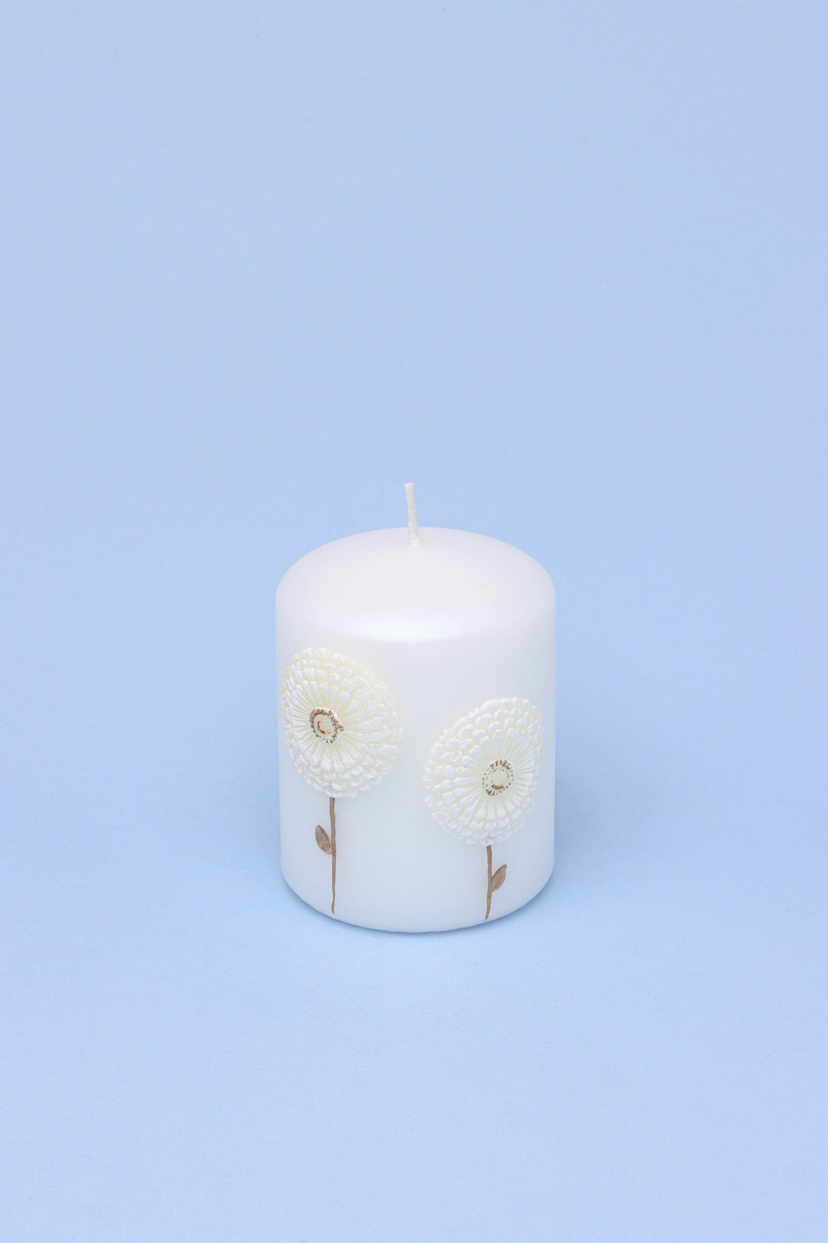 White Bloom Serenity Margaret Flower Hand-Finished Elegant Pillar Candle with Sculpted Floral Detail - G Decor