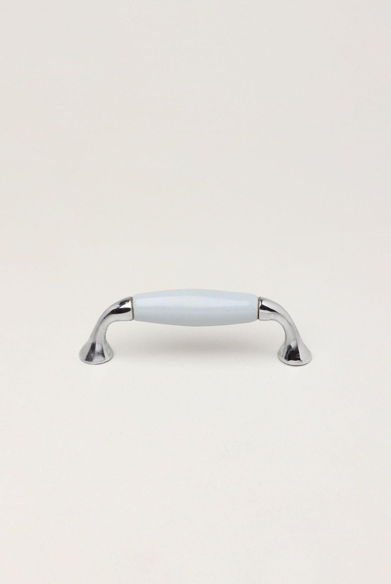 White or Grey Ceramic Kitchen Cupboard Pull Handles - G Decor