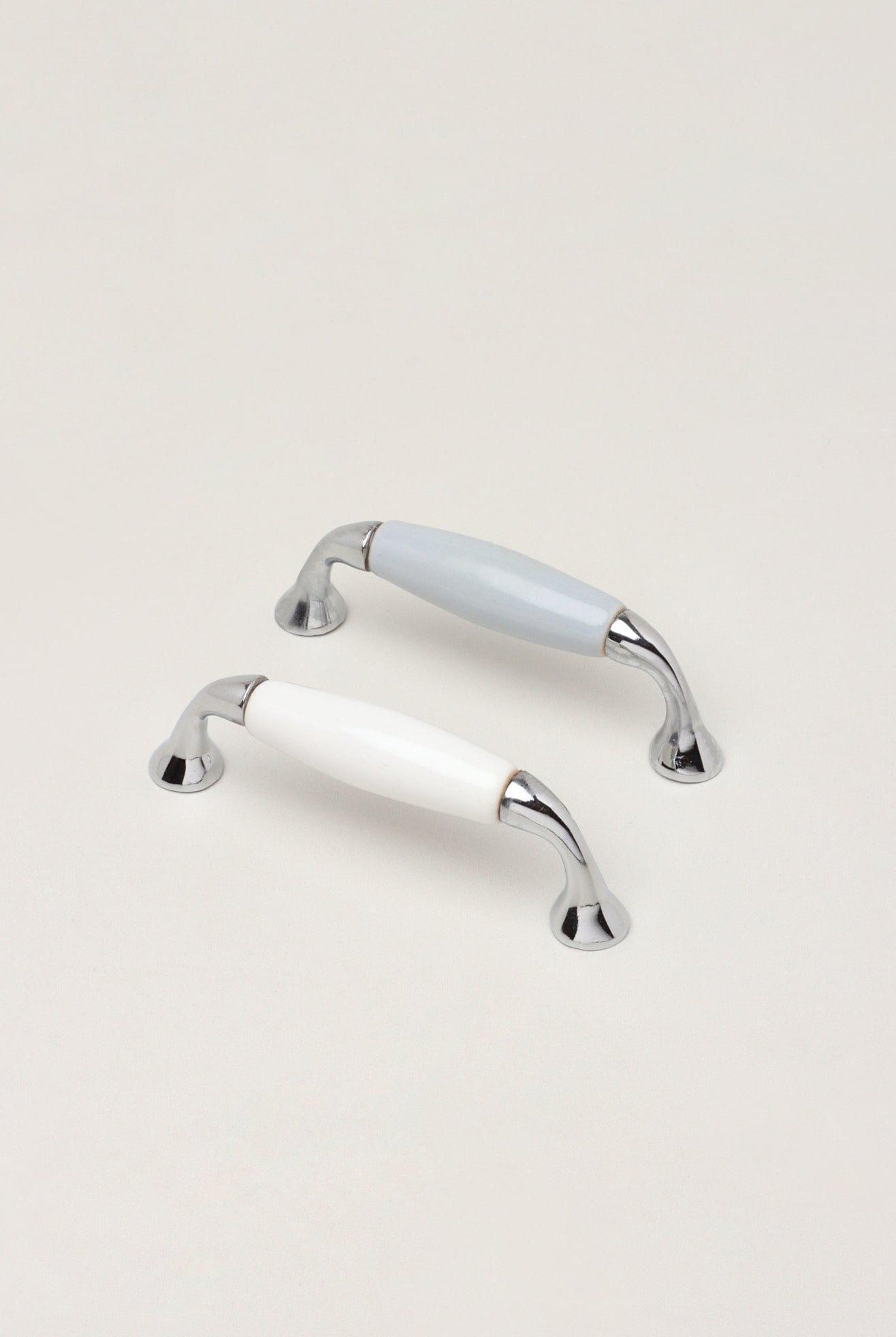 White or Grey Ceramic Kitchen Cupboard Pull Handles - G Decor