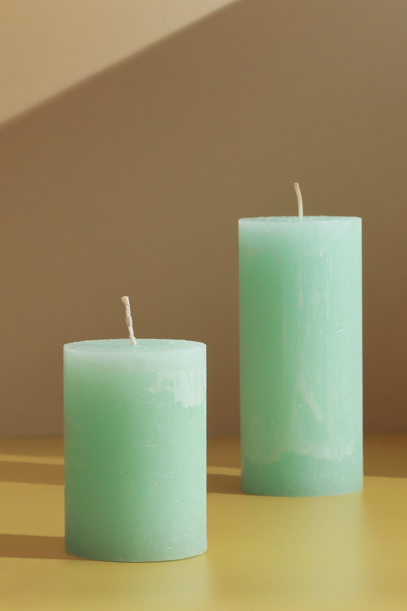 Scented Marble Modern Light Green Gardenia, Perfect for Meditation, Pillar Candle