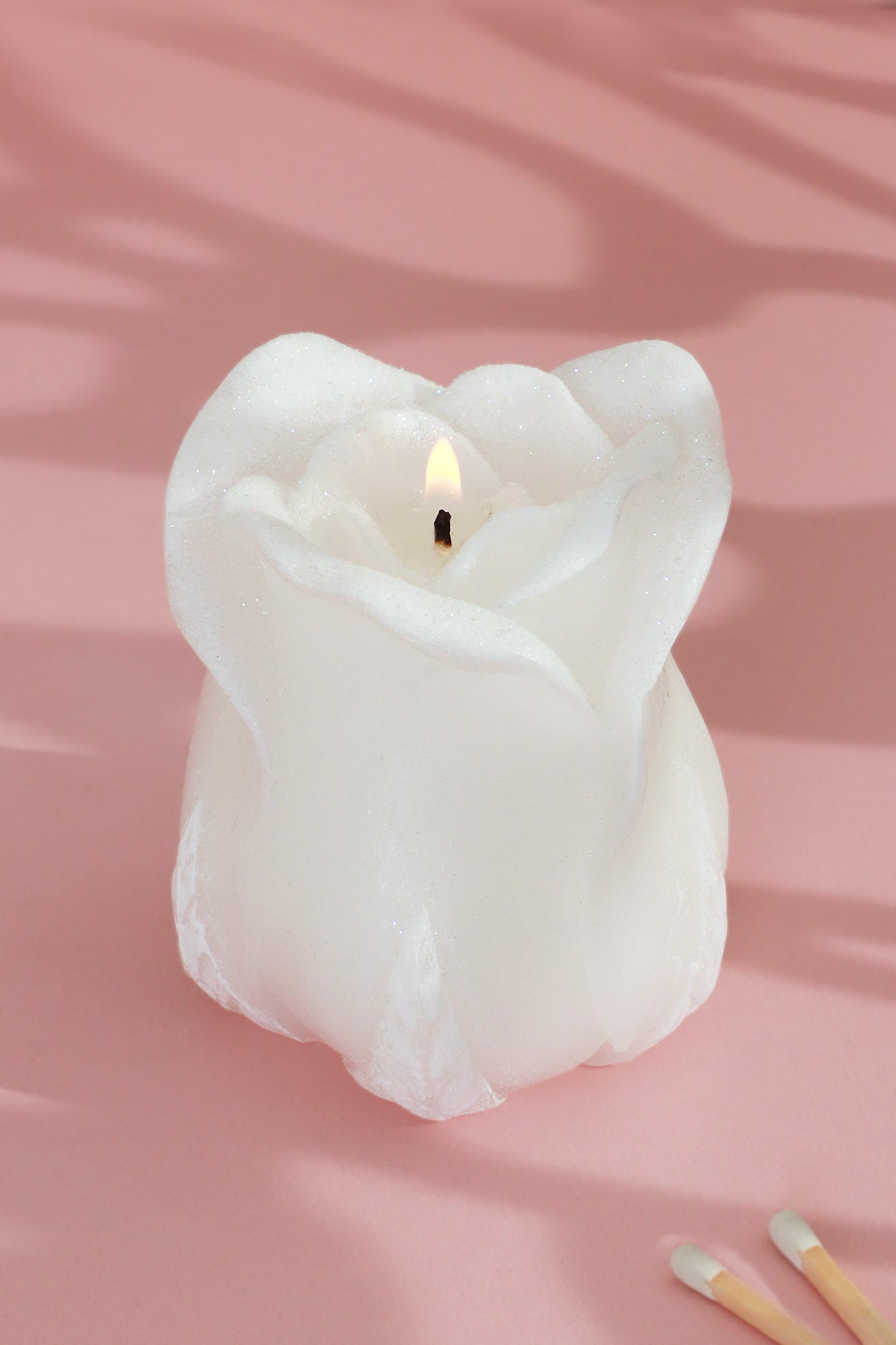 Elegant White Rose Decorative Candle