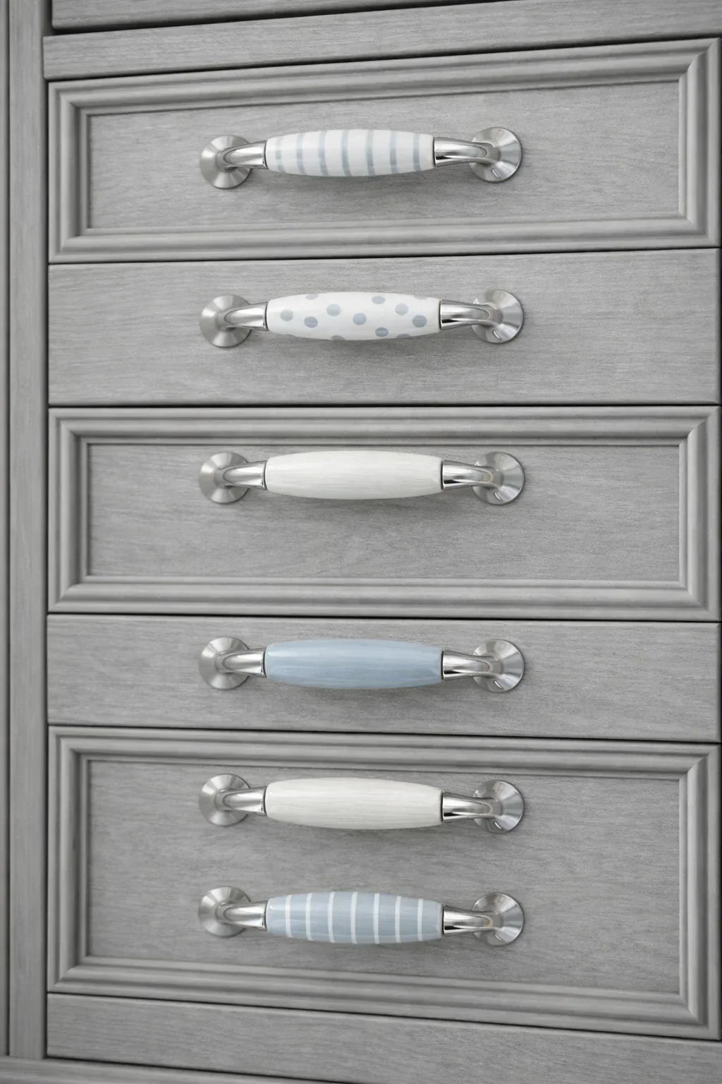 Quiet Living Hand-Painted Ceramic Pull Handle with Chrome Mounts