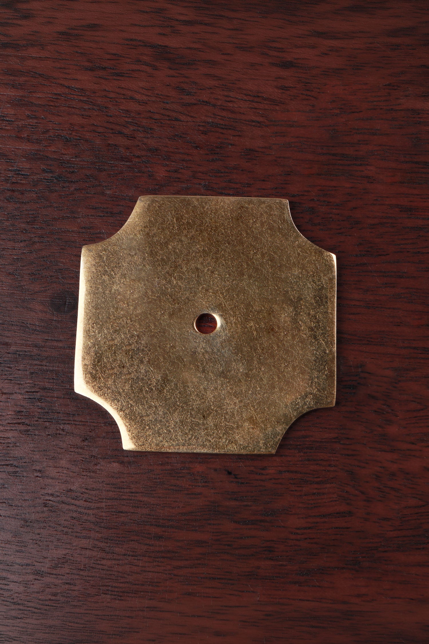 Four leaf shaped solid brass backplate in aged brass, 50 x 50mm