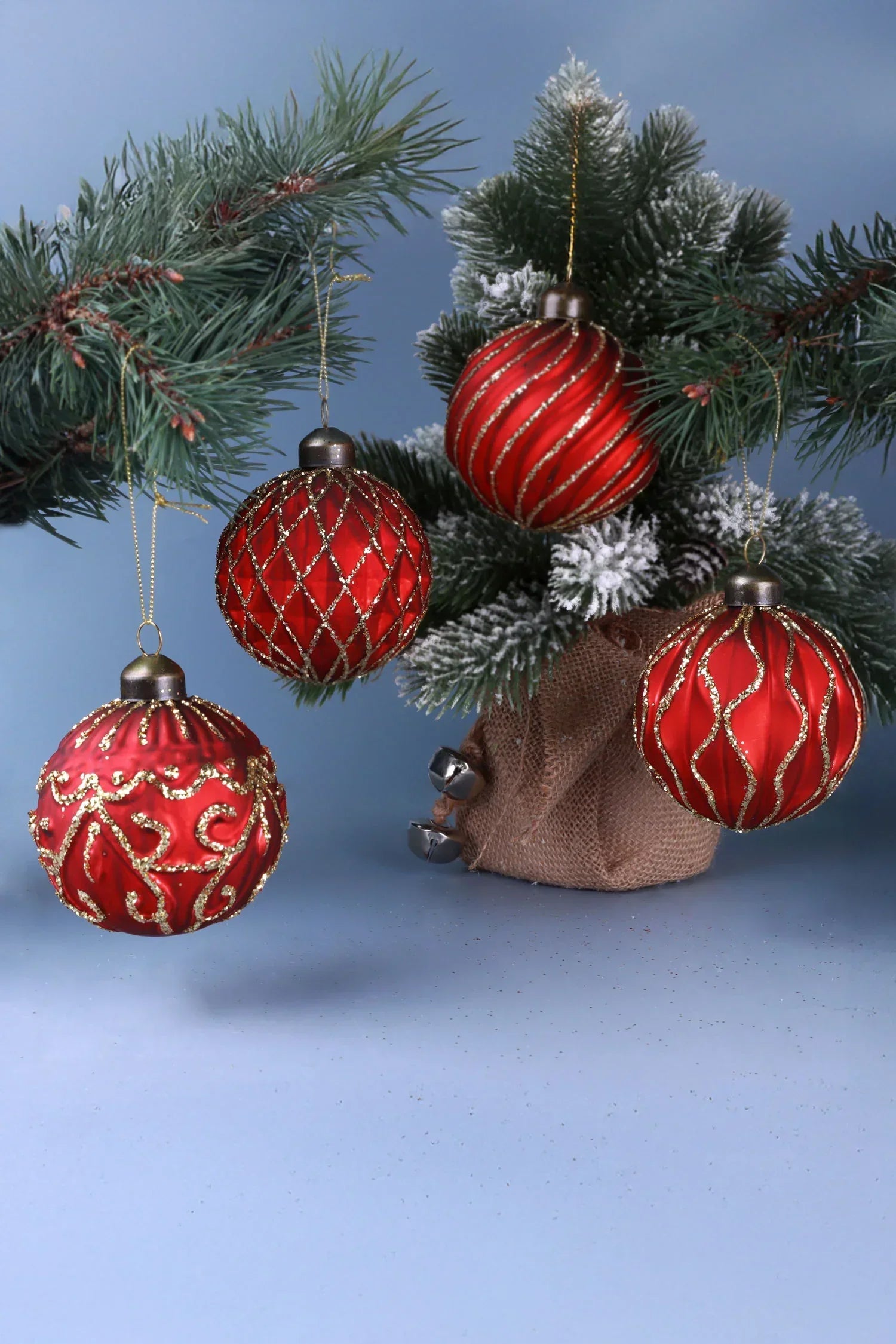 Set of 4 Hand-Painted Satin Red Glass Christmas Baubles with Gold Detail — close-up view, G Decor