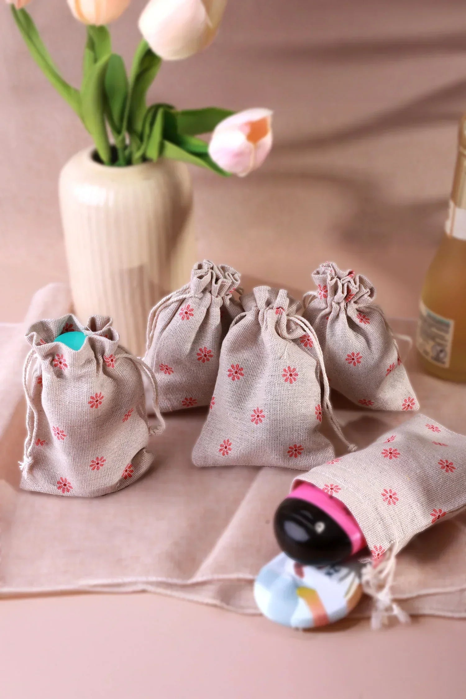 Set of 2 or 5 Blossom Reusable Linen Gift Bag Favour Pouches — G Decor