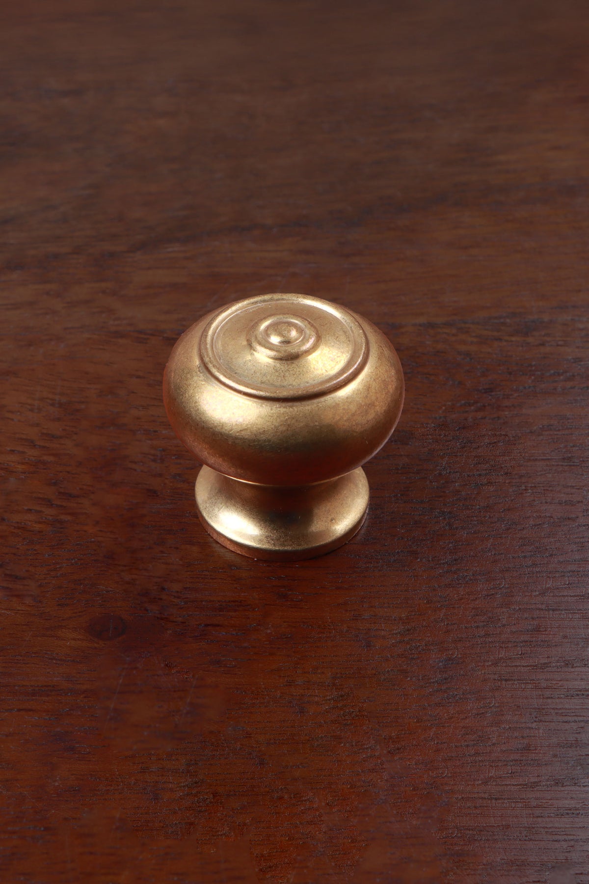 Aged brass Bloxwich cabinet knob, 32mm, with a ringed top