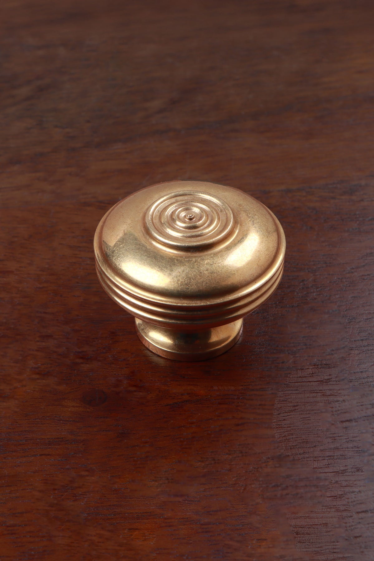 Aged brass Bloxwich cabinet knob, 38mm, reeded with a ringed top