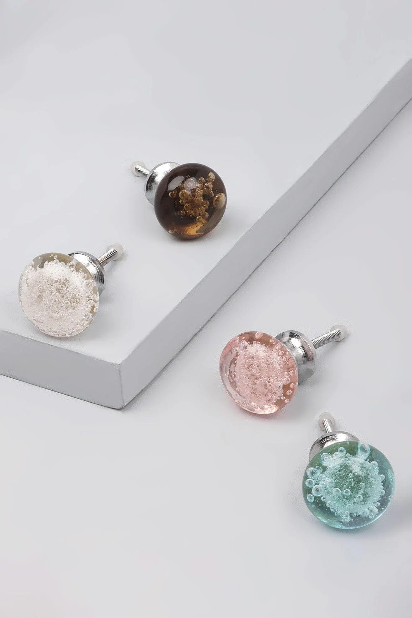 Caspian Bubbles clear glass cabinet knob multipack