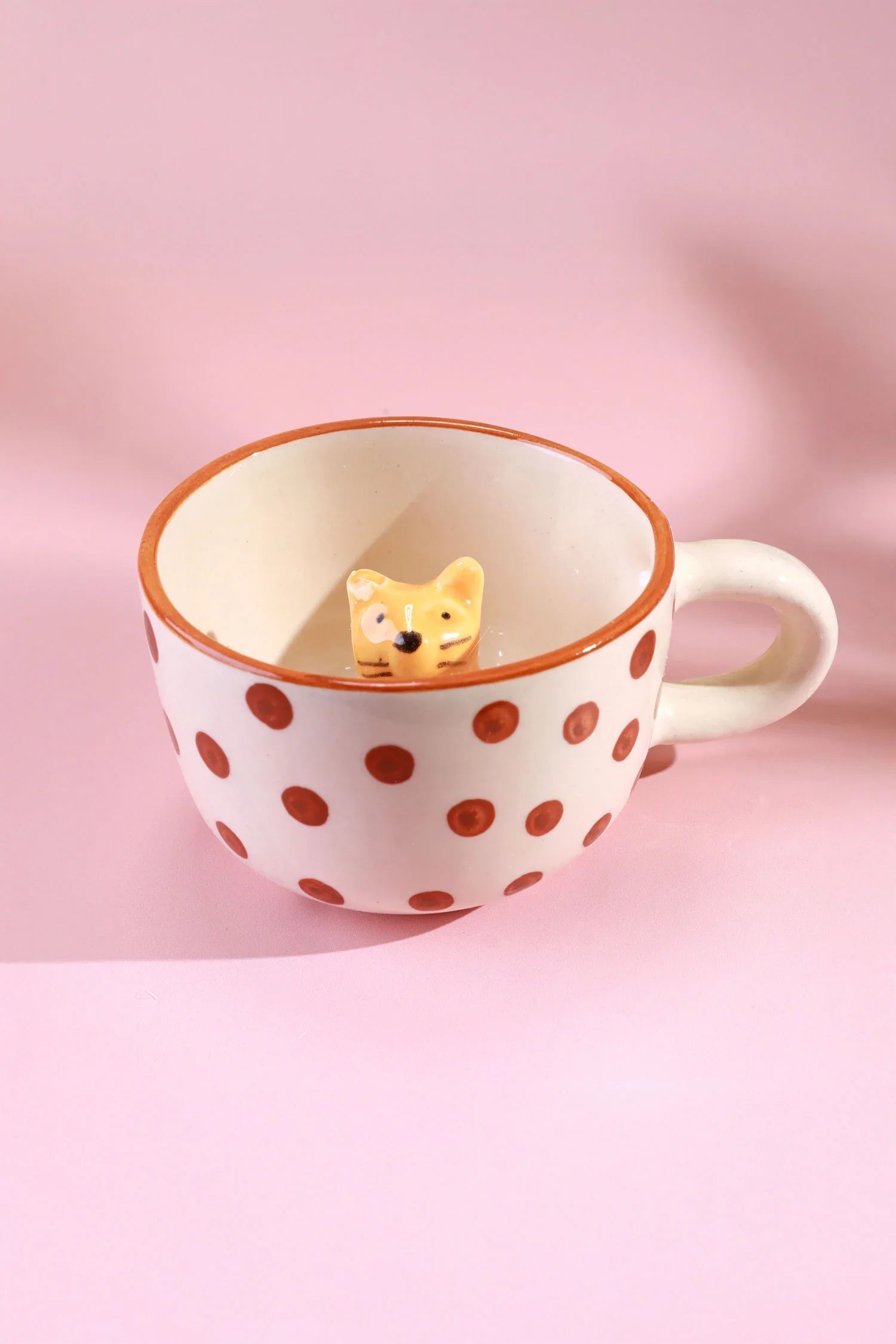 Handmade &amp; Hand-Painted Peekaboo Cats Polka Dot Mug Collection Ceramic Tea &amp; Coffee Cups with 3D Kitty Inside - G Decor