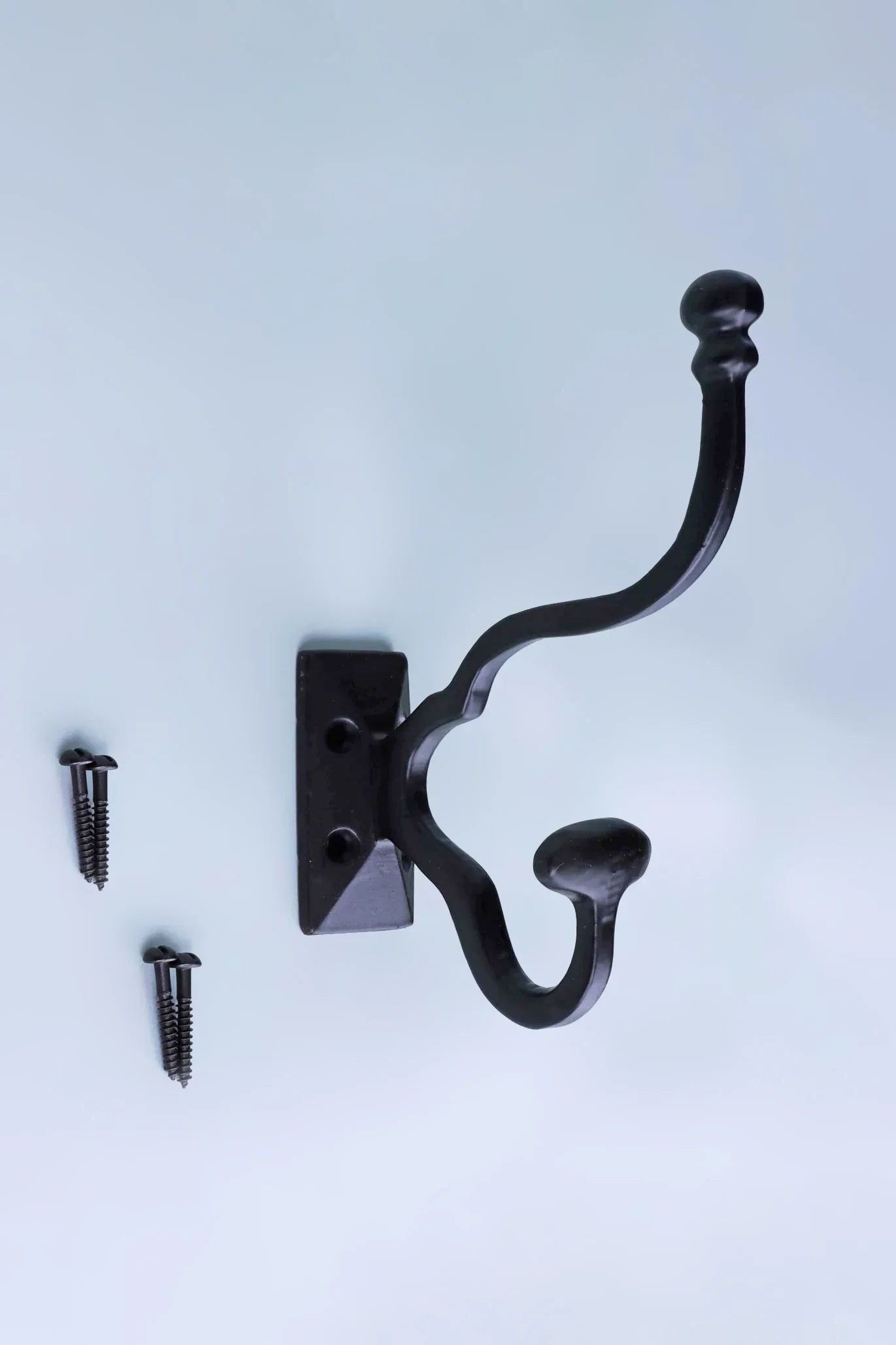 Heavy-Duty Traditional Black Cast Iron Coat Hooks - G Decor
