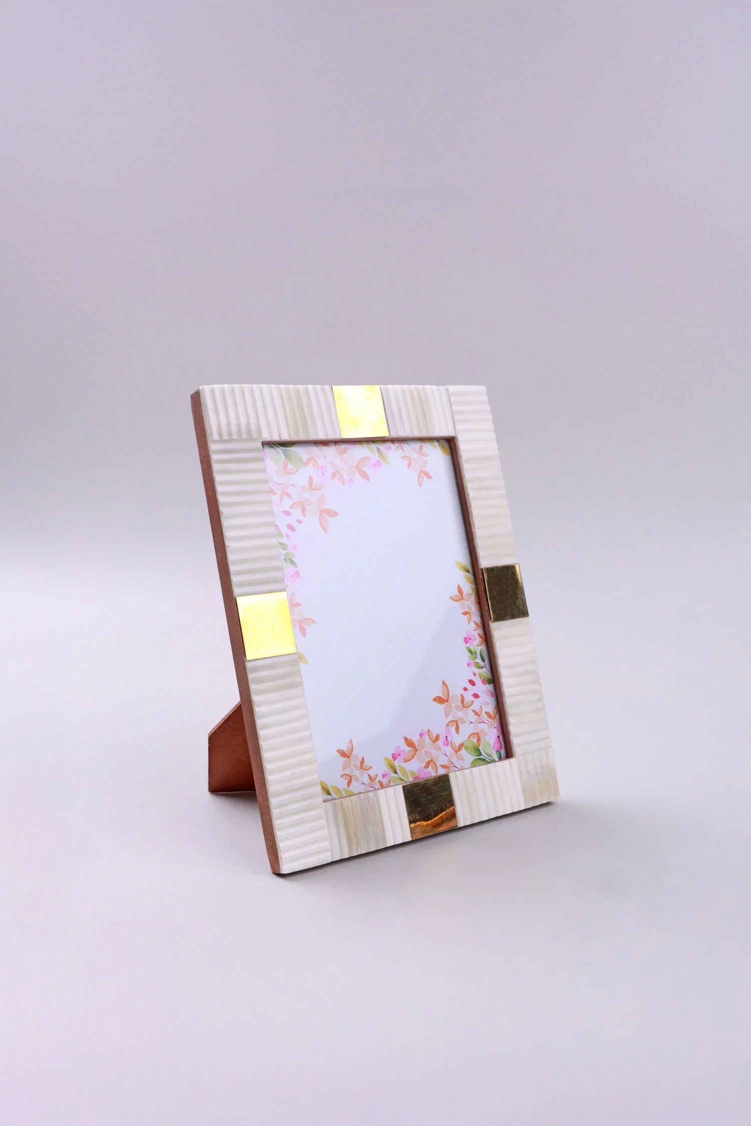 Julienne Handcrafted Horn Bone Photo Frame Ribbed Cream with Aged Brass Inlay Picture Display - G Decor