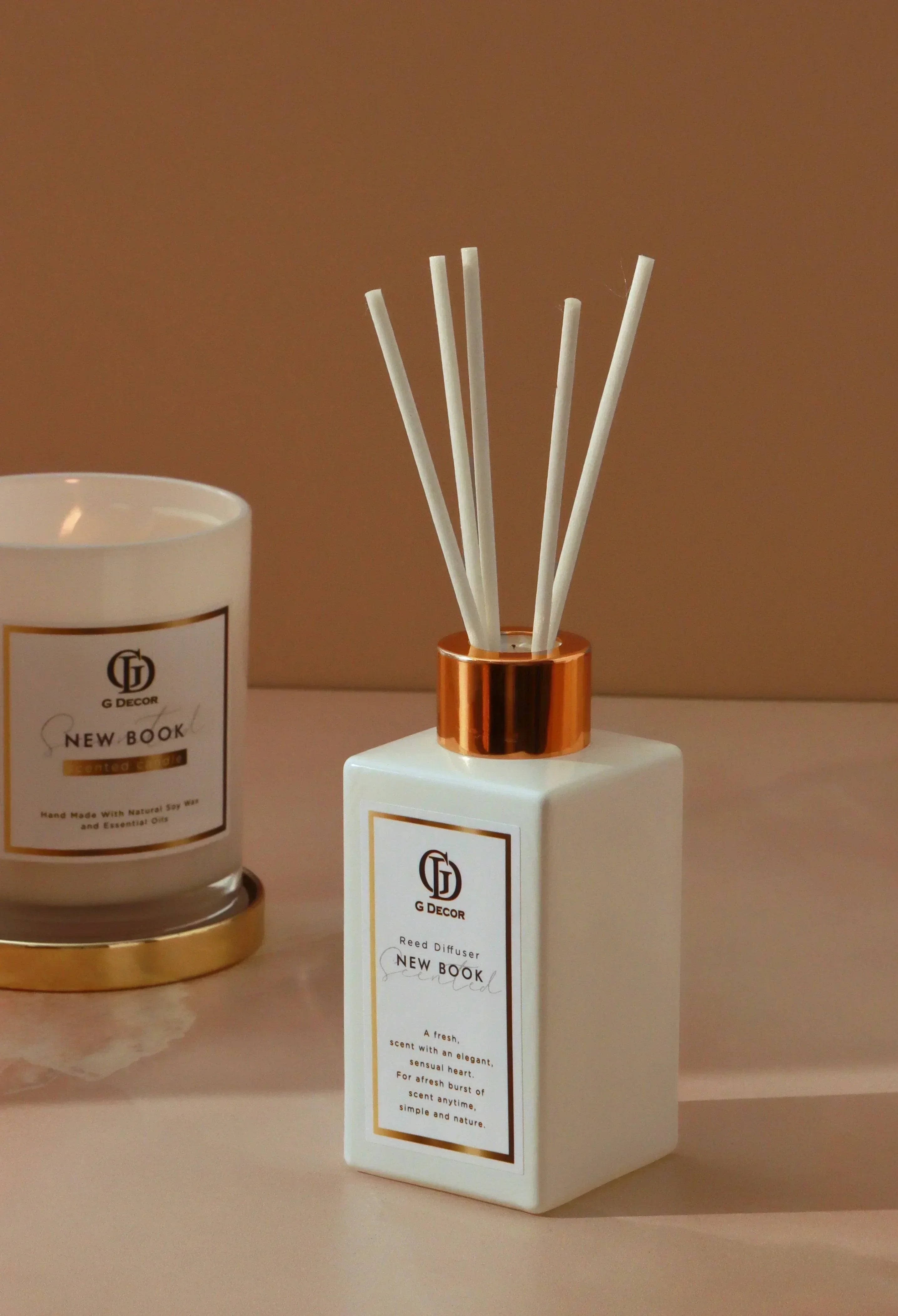 “New Book” Signature Hand-Poured Soy Wax Candle & Diffuser Gift Set Fresh Floral Scent in White & Gold - G Decor