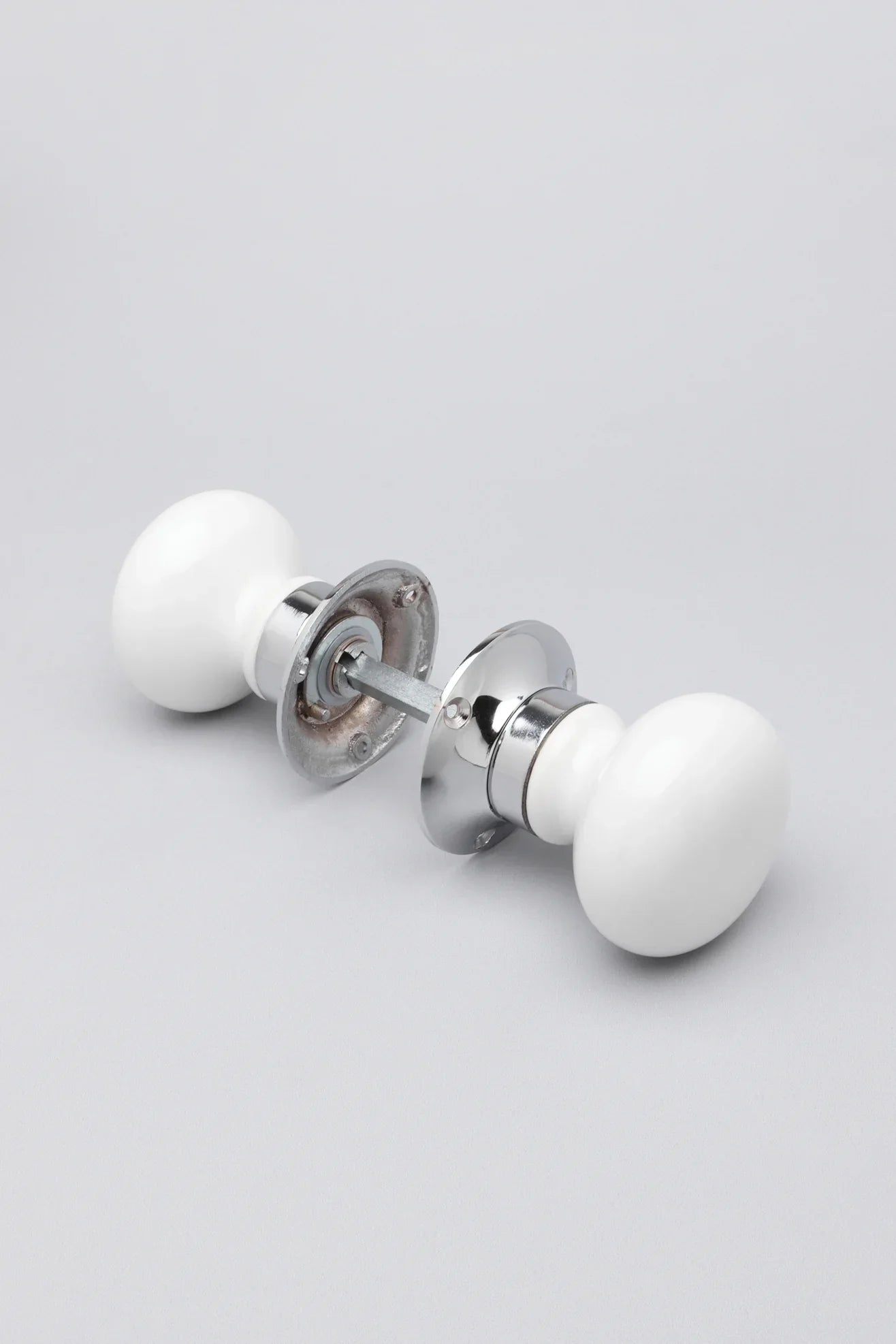 Perfect Edit White – Set of Handcrafted Ceramic Mortice Door Handles, Internal Turning Knobs for Bedroom &amp; Room Doors with Chrome Base - G Decor