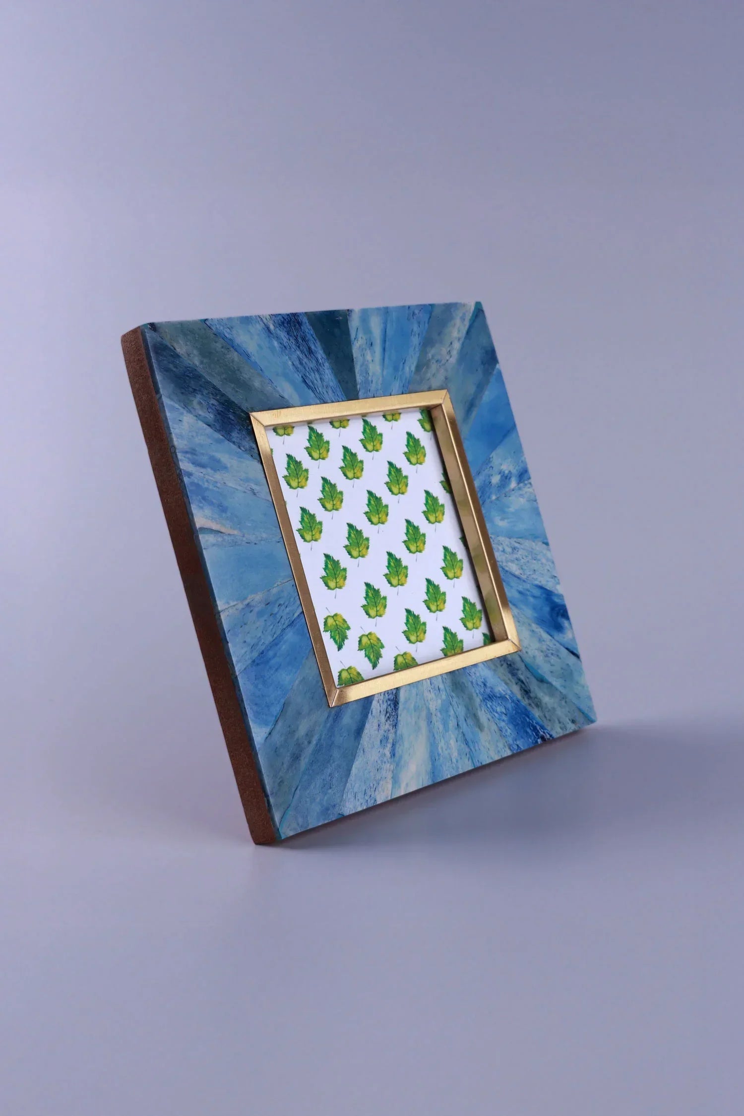 Profondo Blu Bone Inlay Photo Frame in Deep Blue and Gold — close-up view, G Decor